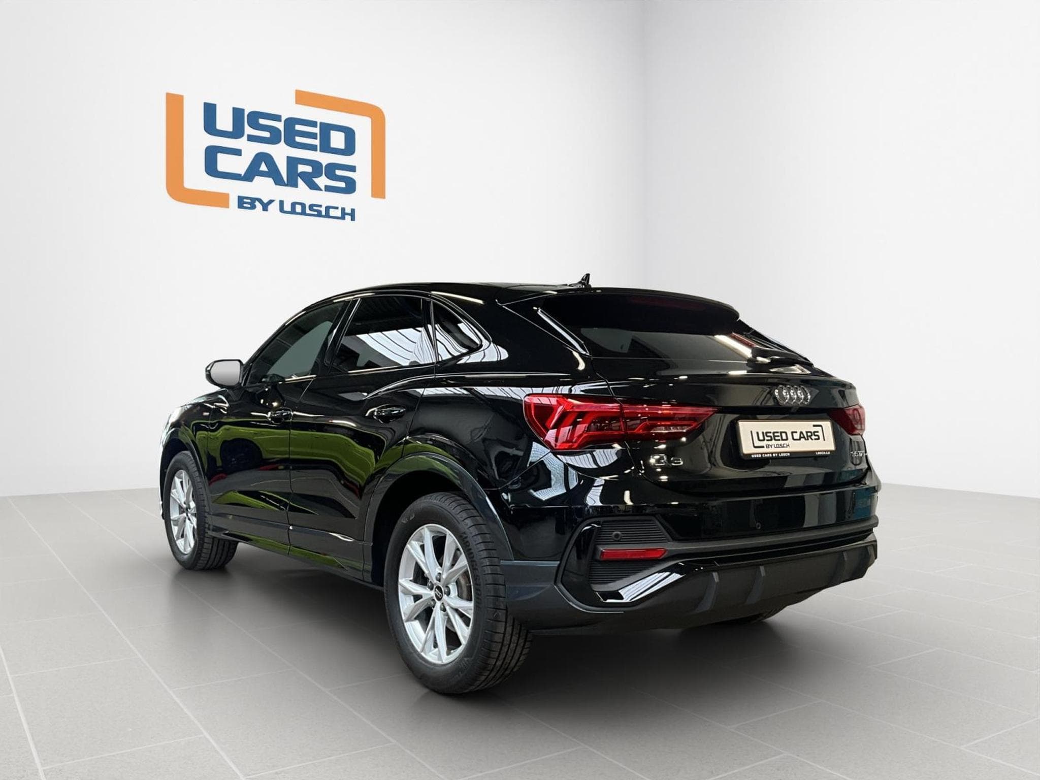 Audi Q3 SB+S-Line+35TFSI+S-Tronic+P.Premium (2025) - Photo 6