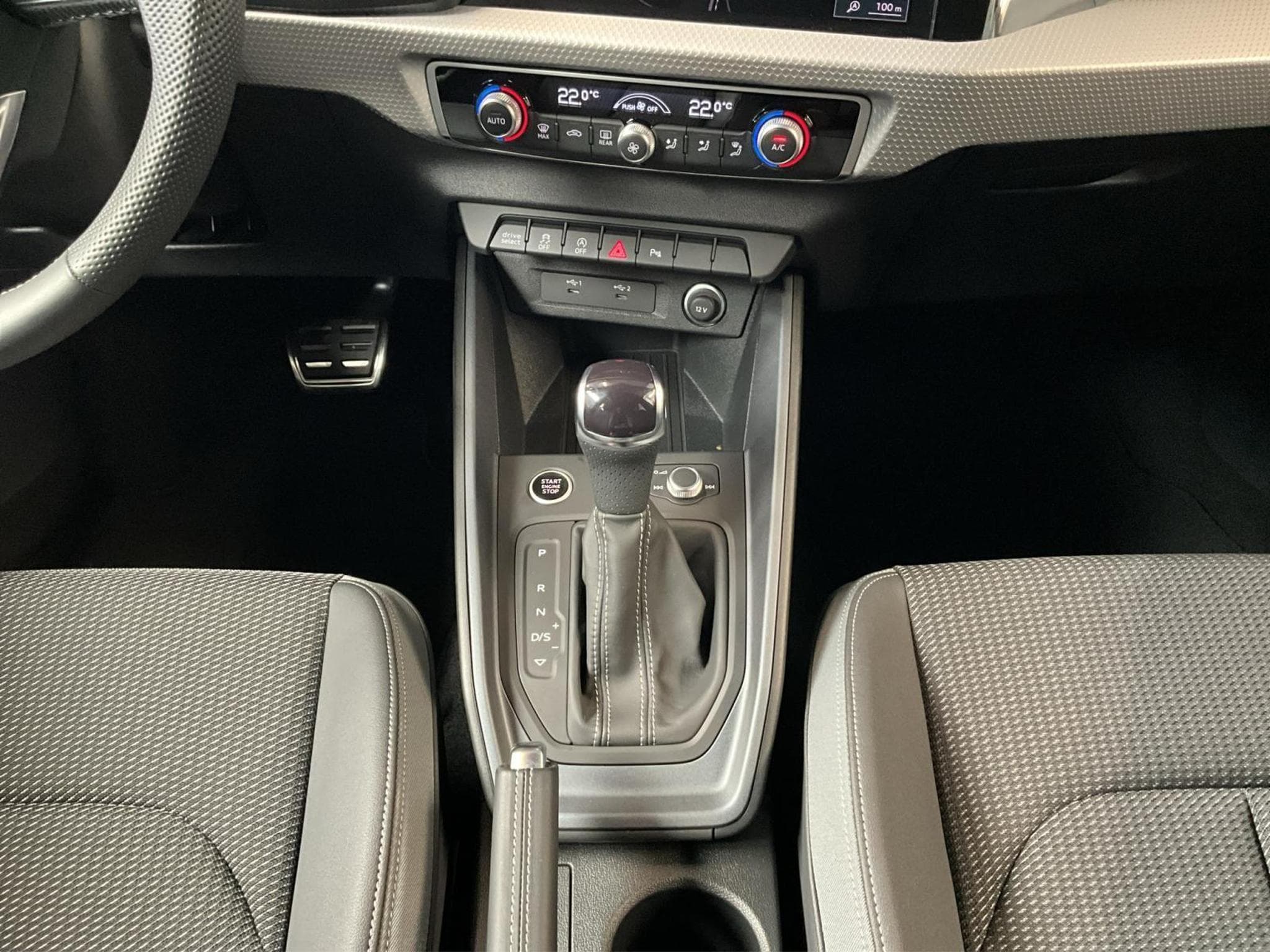 Audi A1 Allstreet+S-Line+30TFSI+S-Tronic+RearView+P.Business+ (2025) - Photo 14