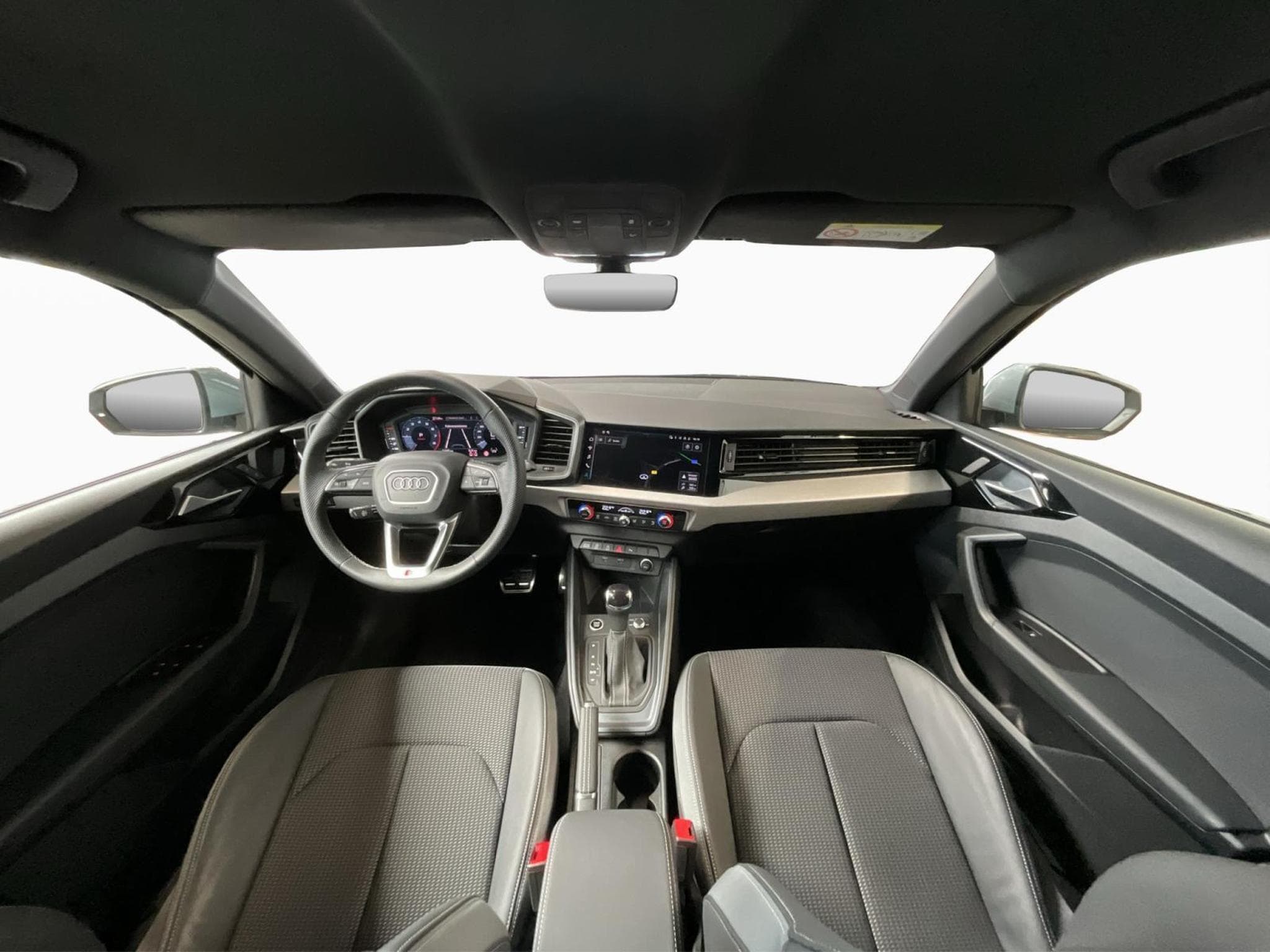 Audi A1 Allstreet+S-Line+30TFSI+S-Tronic+RearView+P.Business+ (2025) - Photo 2