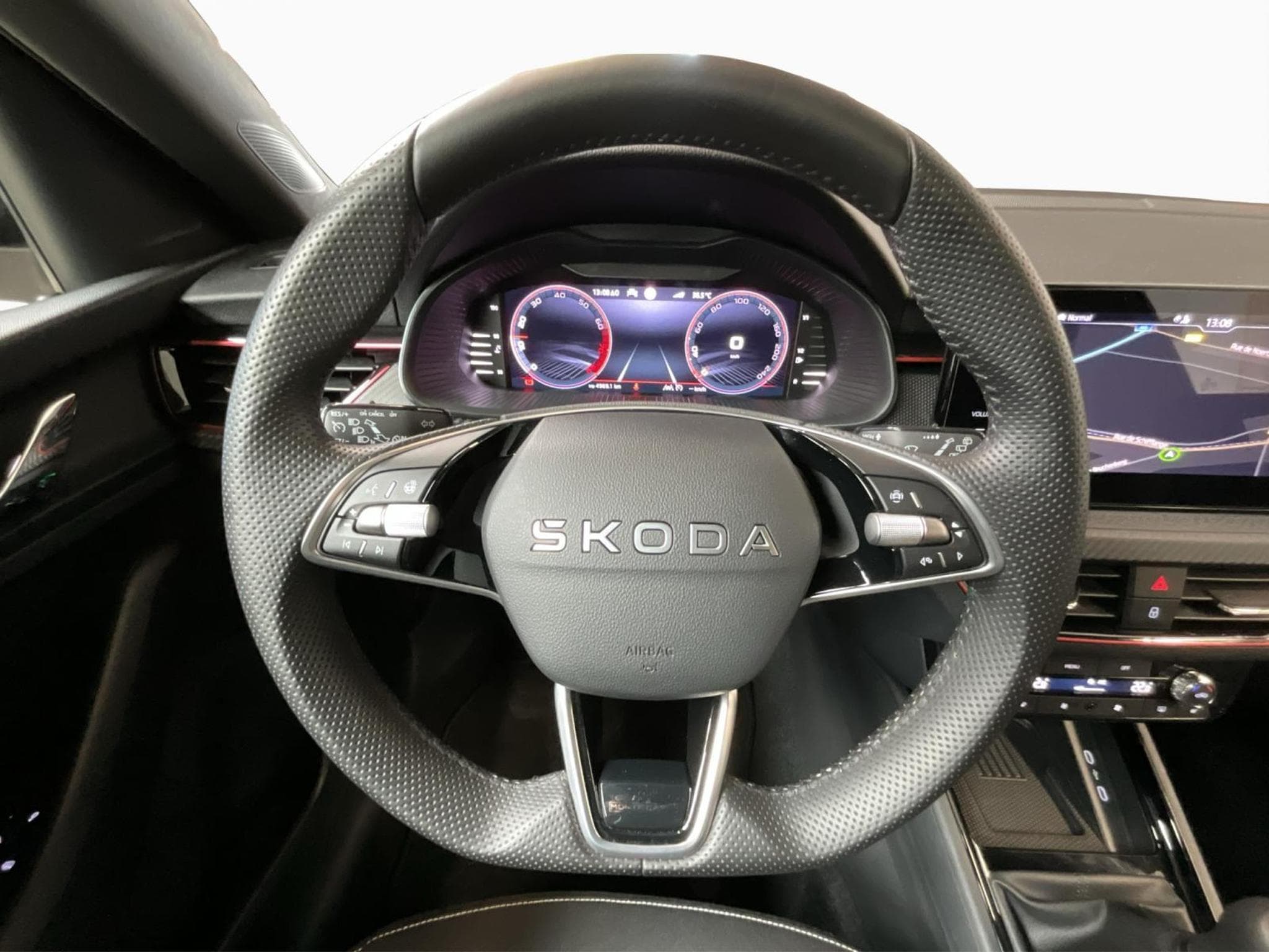 Skoda Scala Monte-Carlo+BVM+LED+Navi (2025) - Photo 12