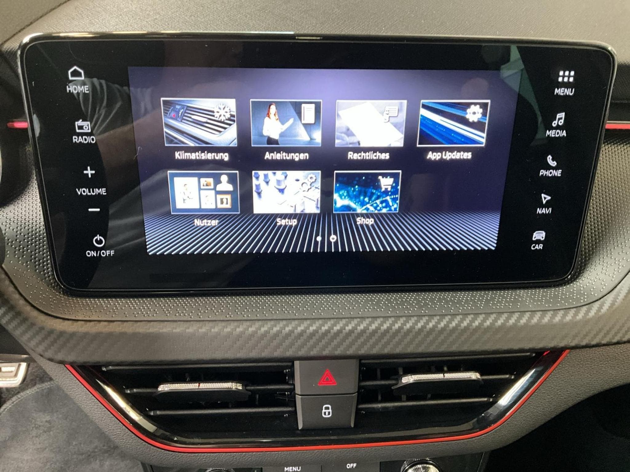 Skoda Scala Monte-Carlo+BVM+LED+Navi (2025) - Photo 16