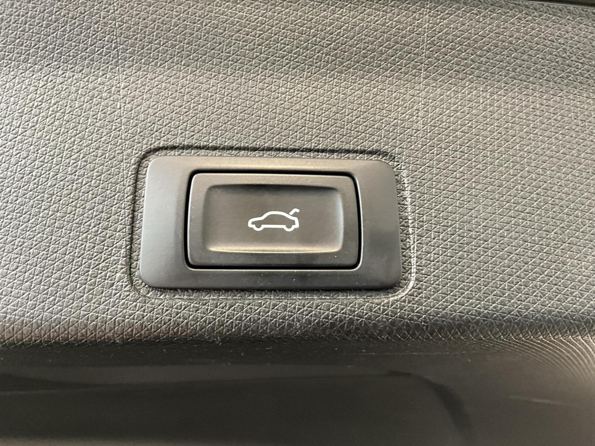 Cupra Terramar DSG+Digi.-Drive+RearView+LED (2025) - Photo 21