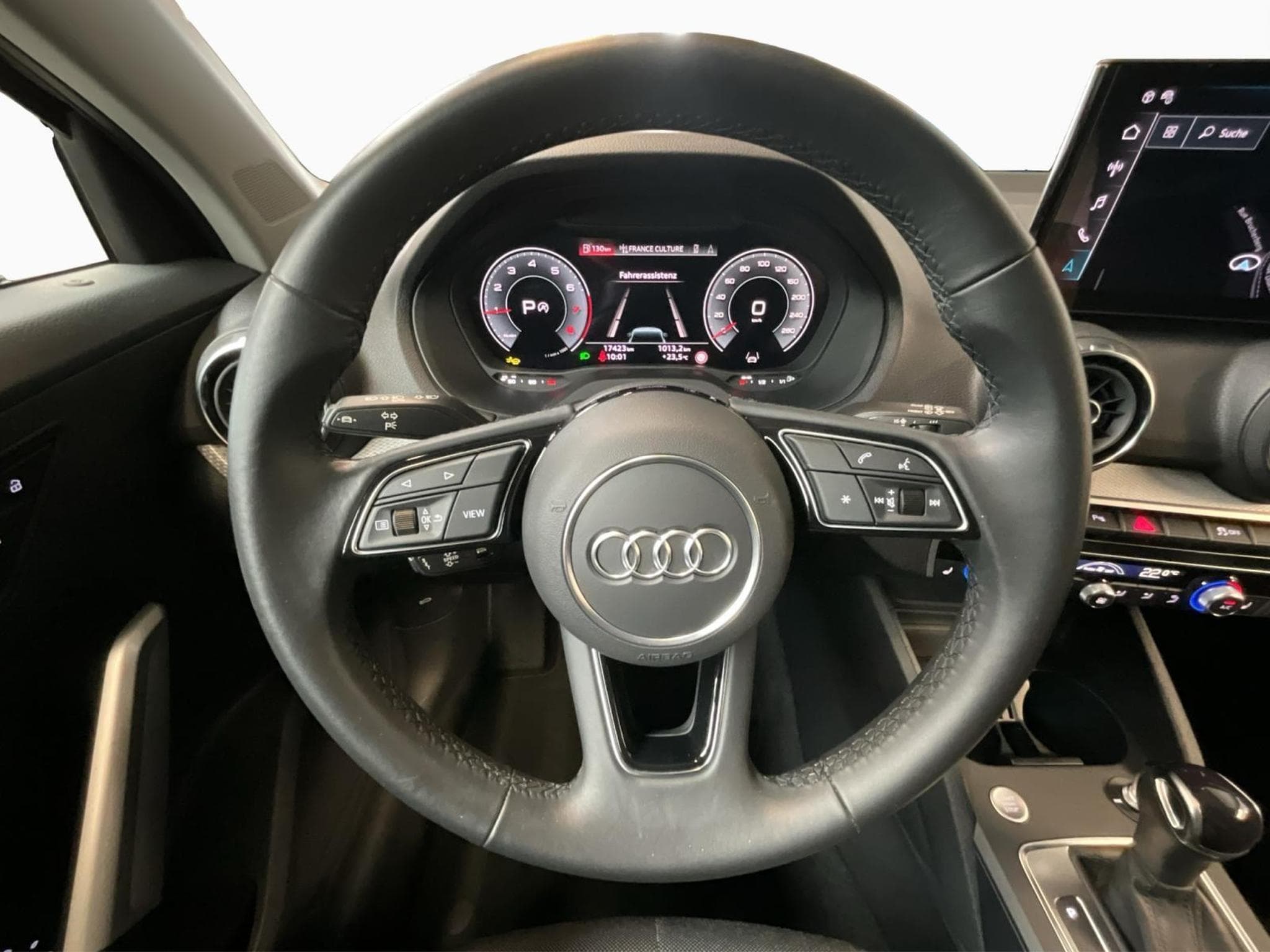 Audi Q2 Advanced+35TFSI+S-Tronic+P.Business+P.Confort+ (2025) - Photo 12