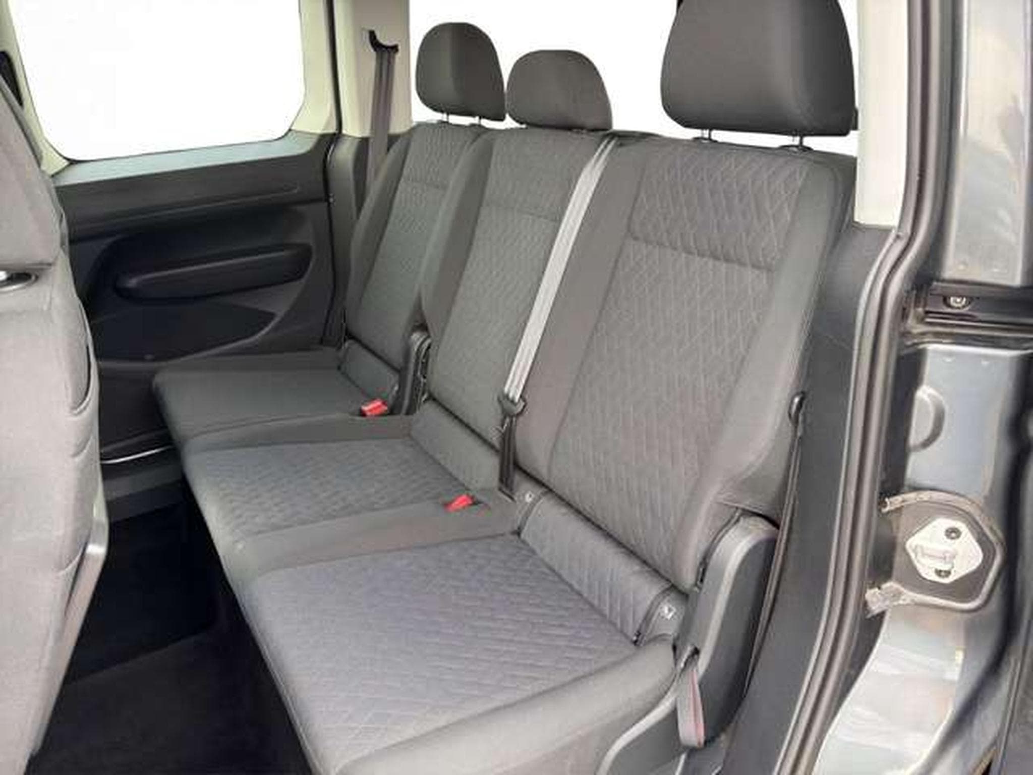 VW Caddy Life DSG/Navi/LED/SHZ/ACC/Kamera (2022) - Photo 12