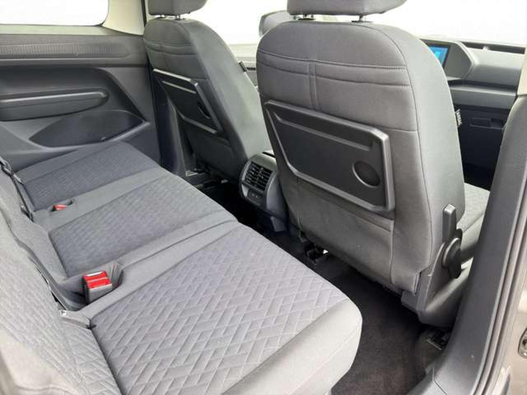 VW Caddy Life DSG/Navi/LED/SHZ/ACC/Kamera (2022) - Photo 16