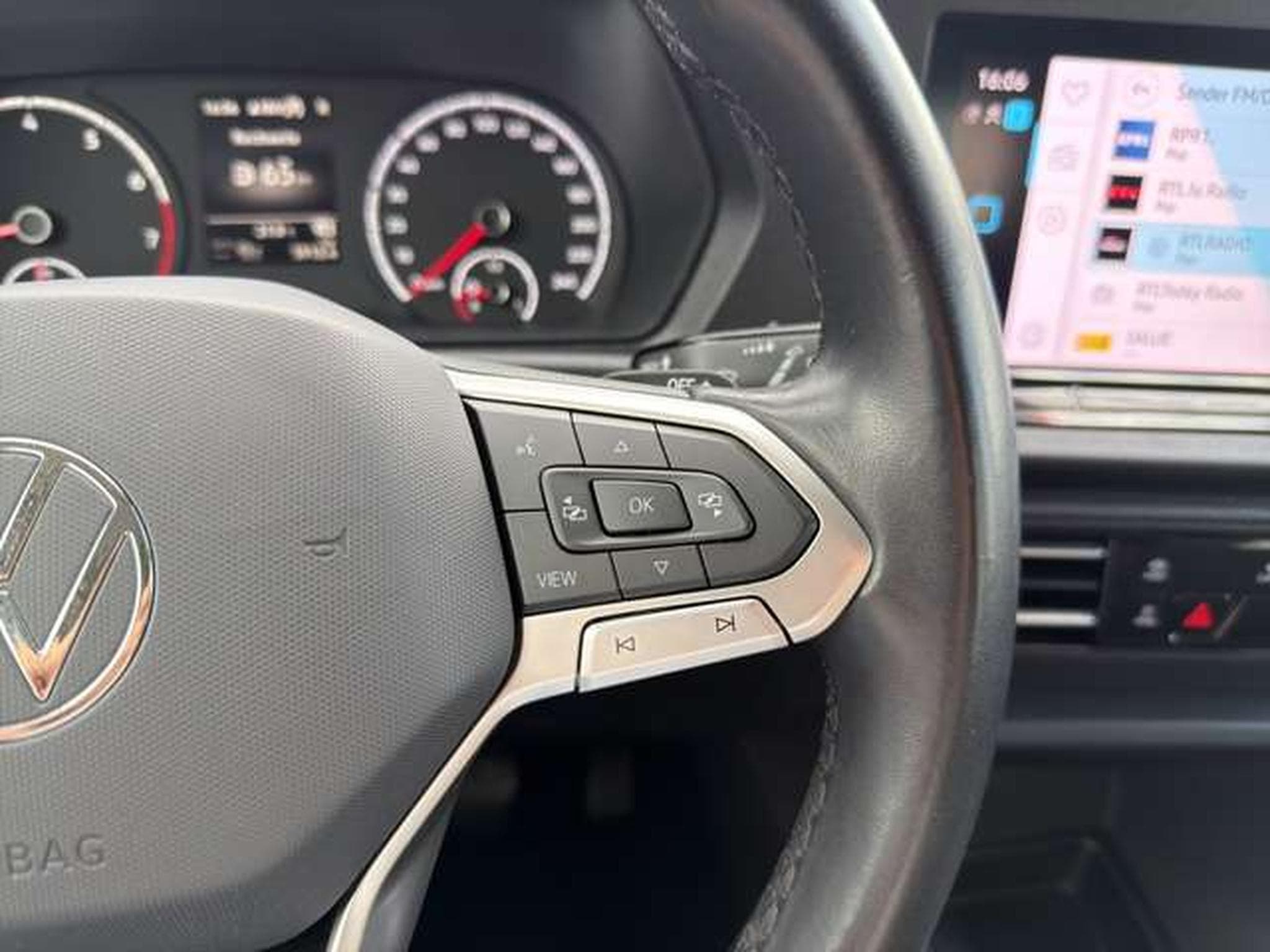 VW Caddy Life DSG/Navi/LED/SHZ/ACC/Kamera (2022) - Photo 23