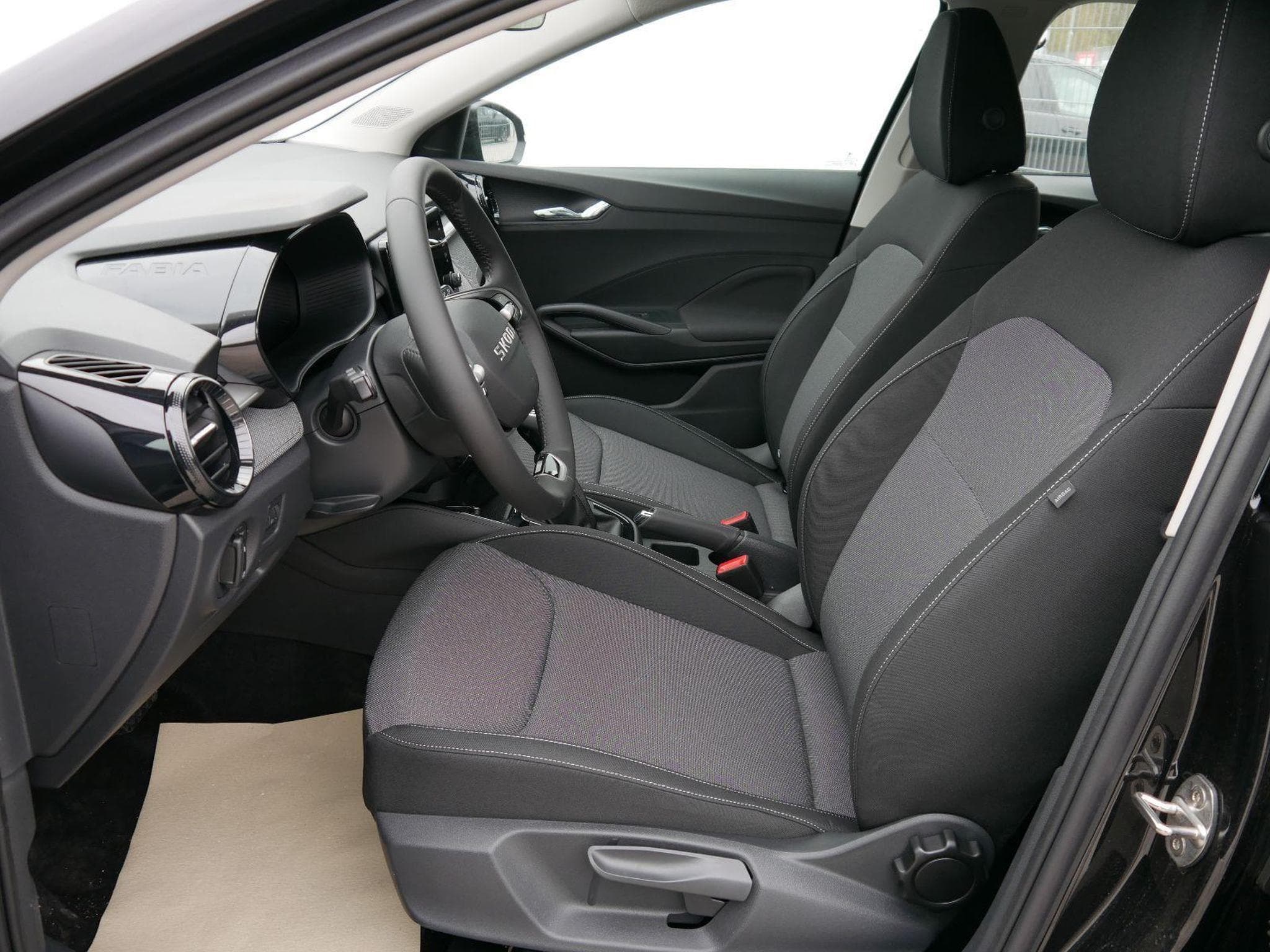 Skoda Fabia Selection (2026) - Photo 8
