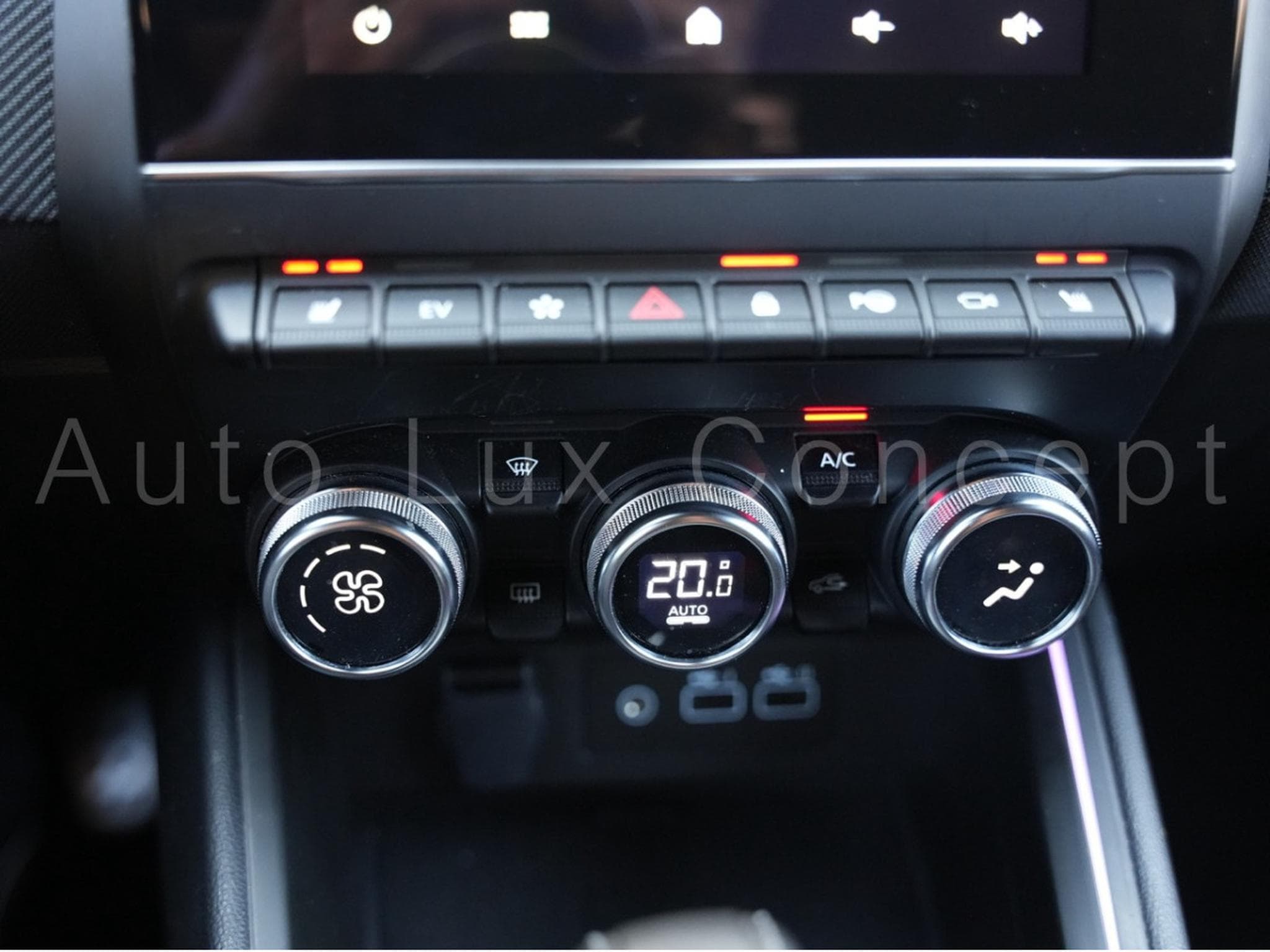 Renault Clio E-Tech Full Hybrid 145 Esprit Alpine (2024) - Photo 25