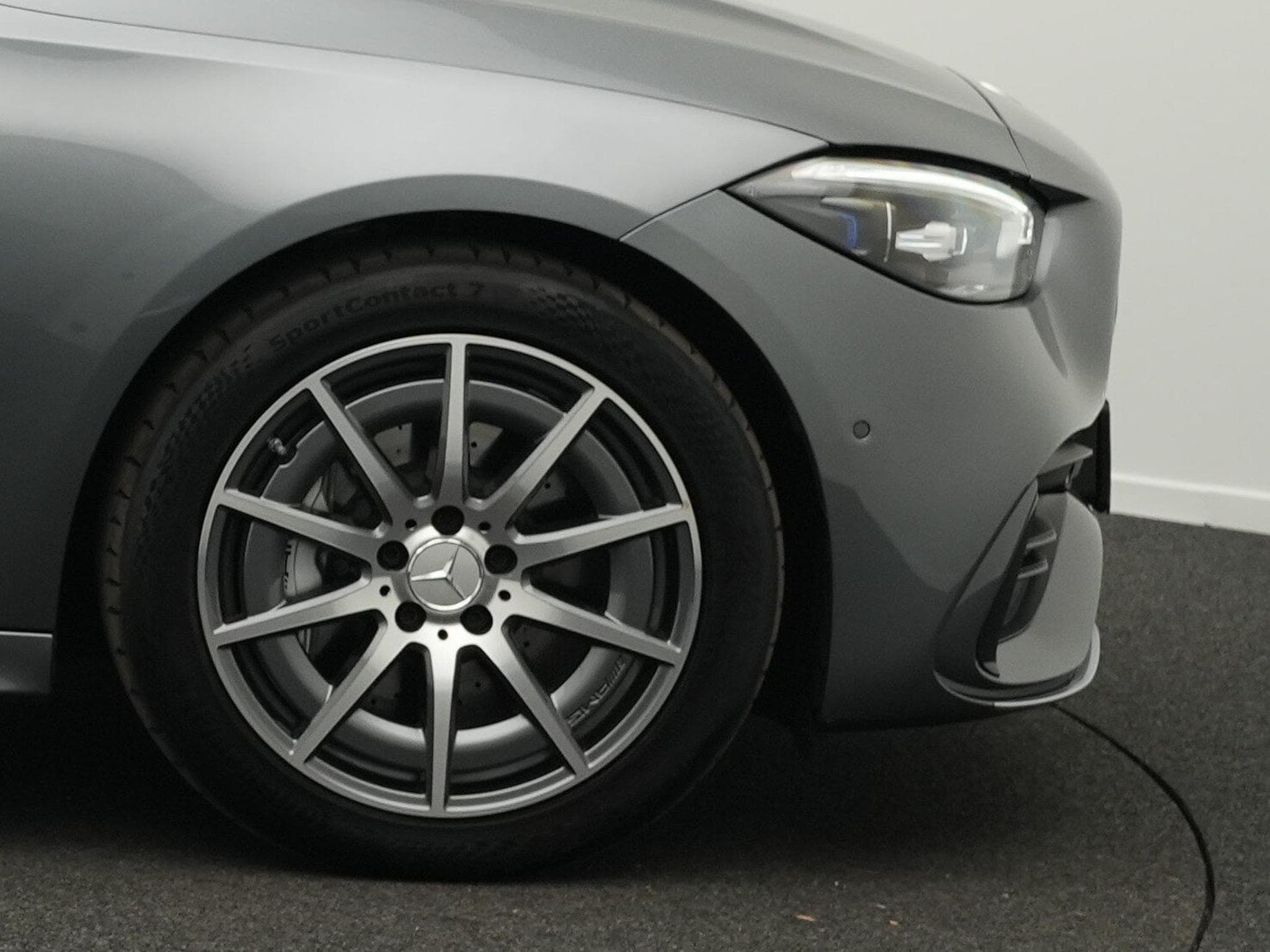 Mercedes C 43 AMG 4MATIC Lim Digital+Pano+360°+Memo (2025) - Photo 6