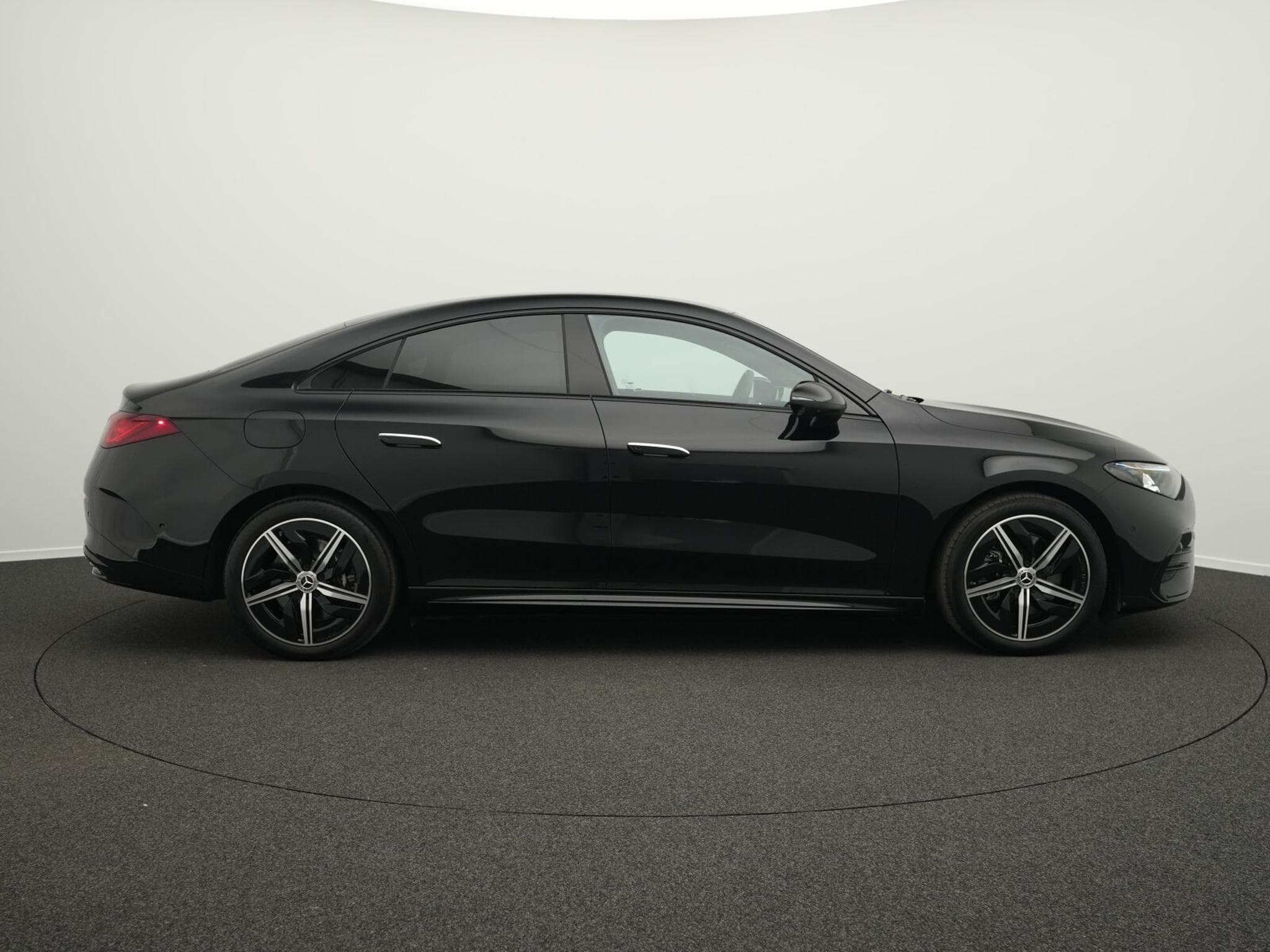 Mercedes CLA 250 + mit EQ Technologie Multi+AHK+Pano+Memo+Night (2026) - Photo 5