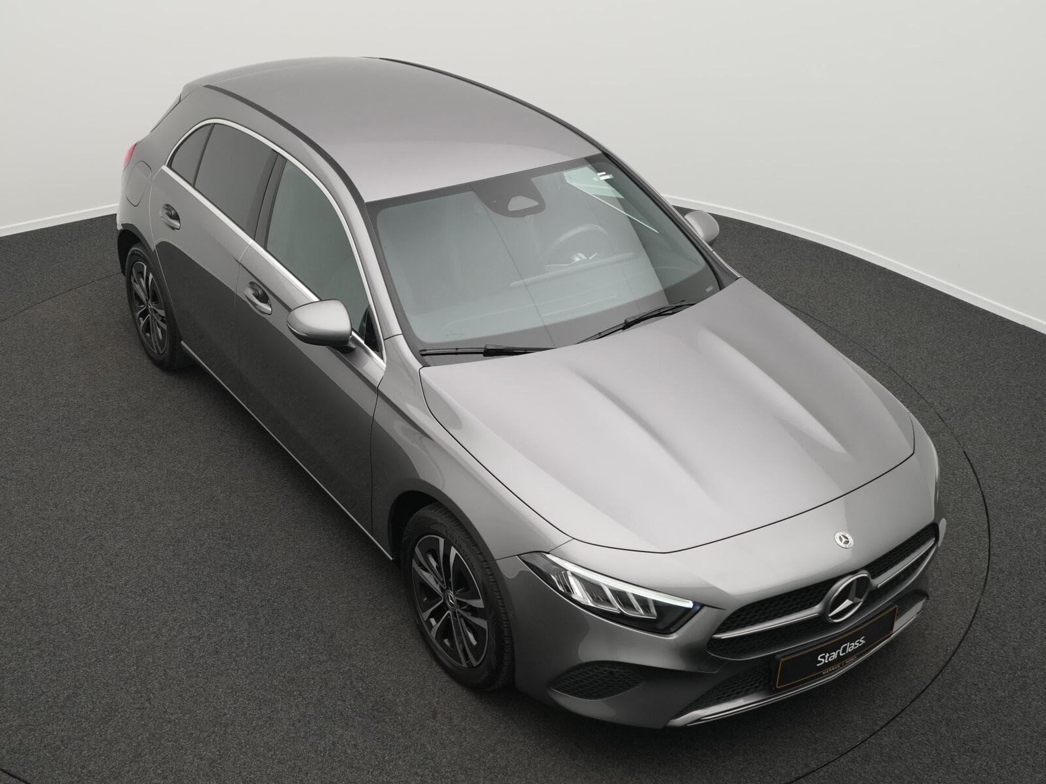 Mercedes A 250 e Kompaktlimousine LED+Kamera+MBUX (2023) - Photo 10