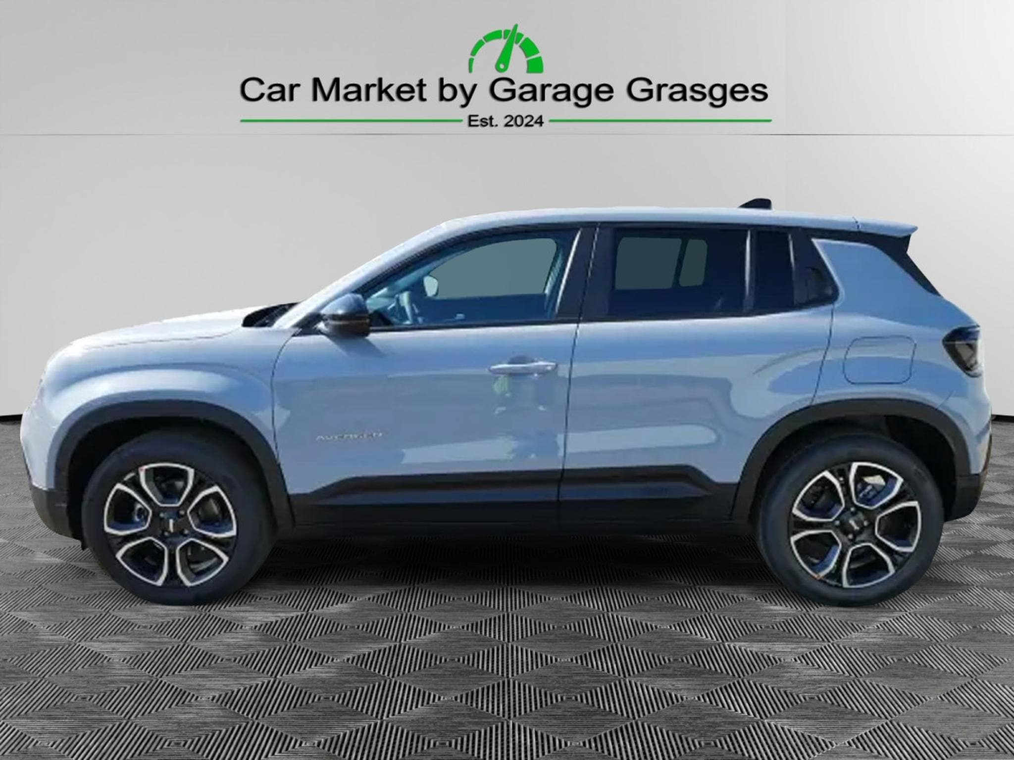 Jeep Avenger Summit e-Hybrid 1.2 (2026) - Photo 2