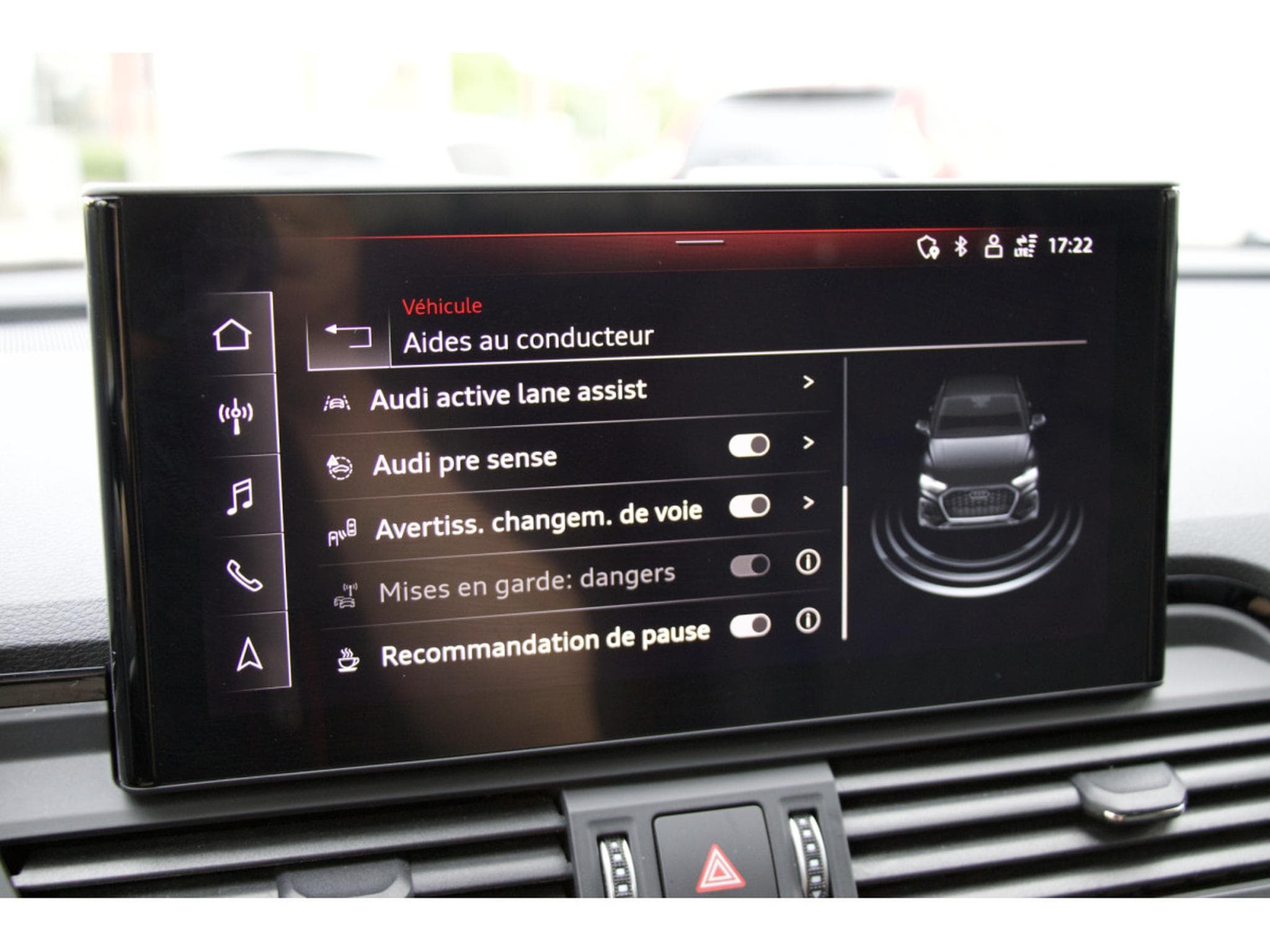 Audi SQ5 Sportback 3.0 TDI AIR AHK PANO StdHzg Matrix (2022) - Photo 12