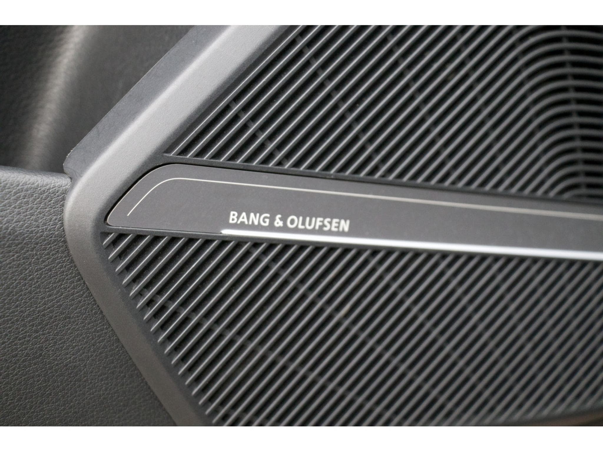 Audi SQ5 Sportback 3.0 TDI AIR AHK PANO StdHzg Matrix (2022) - Photo 15