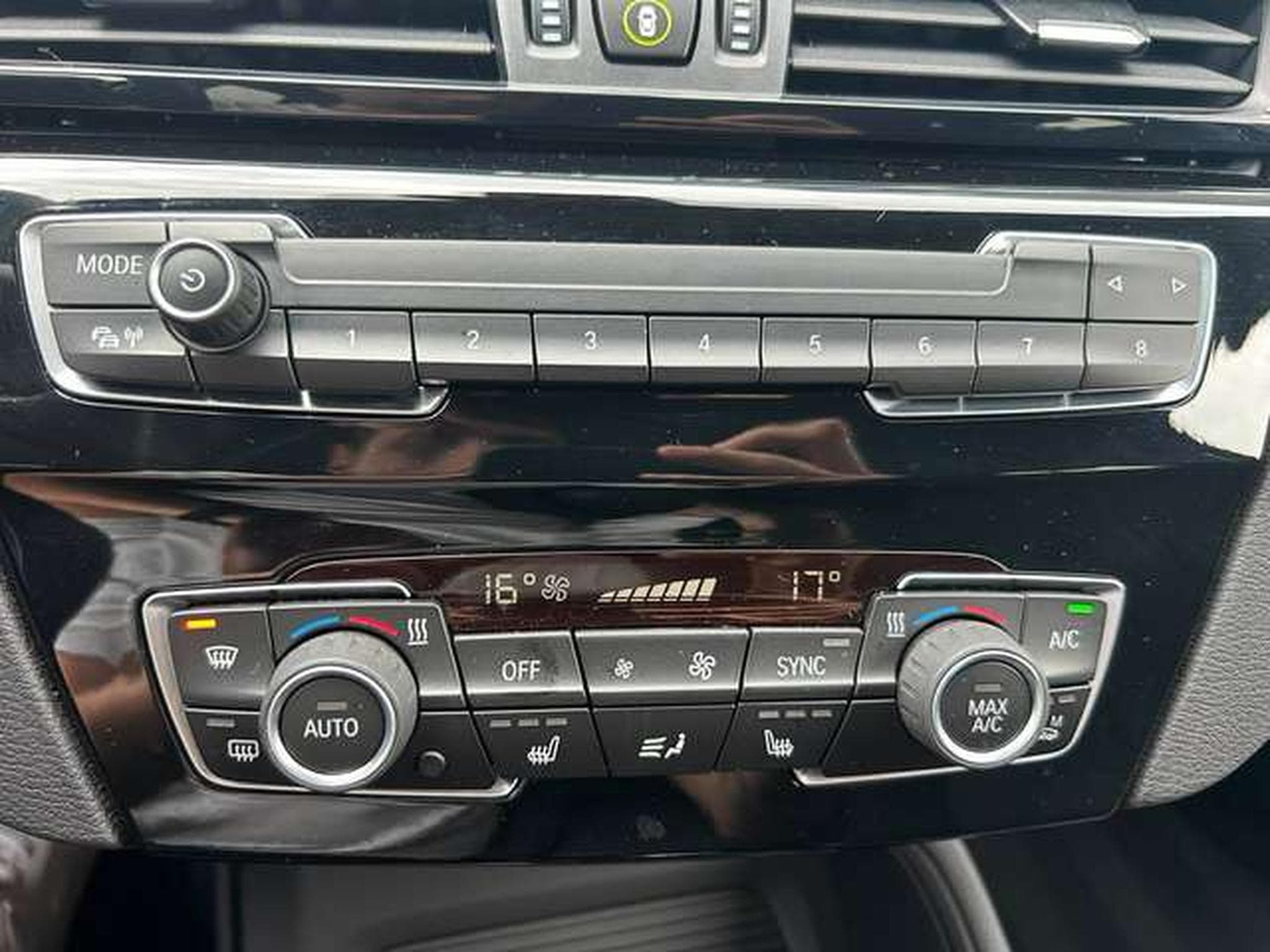 BMW X1 18D S-DRIVE 136CV (2022) - Photo 11