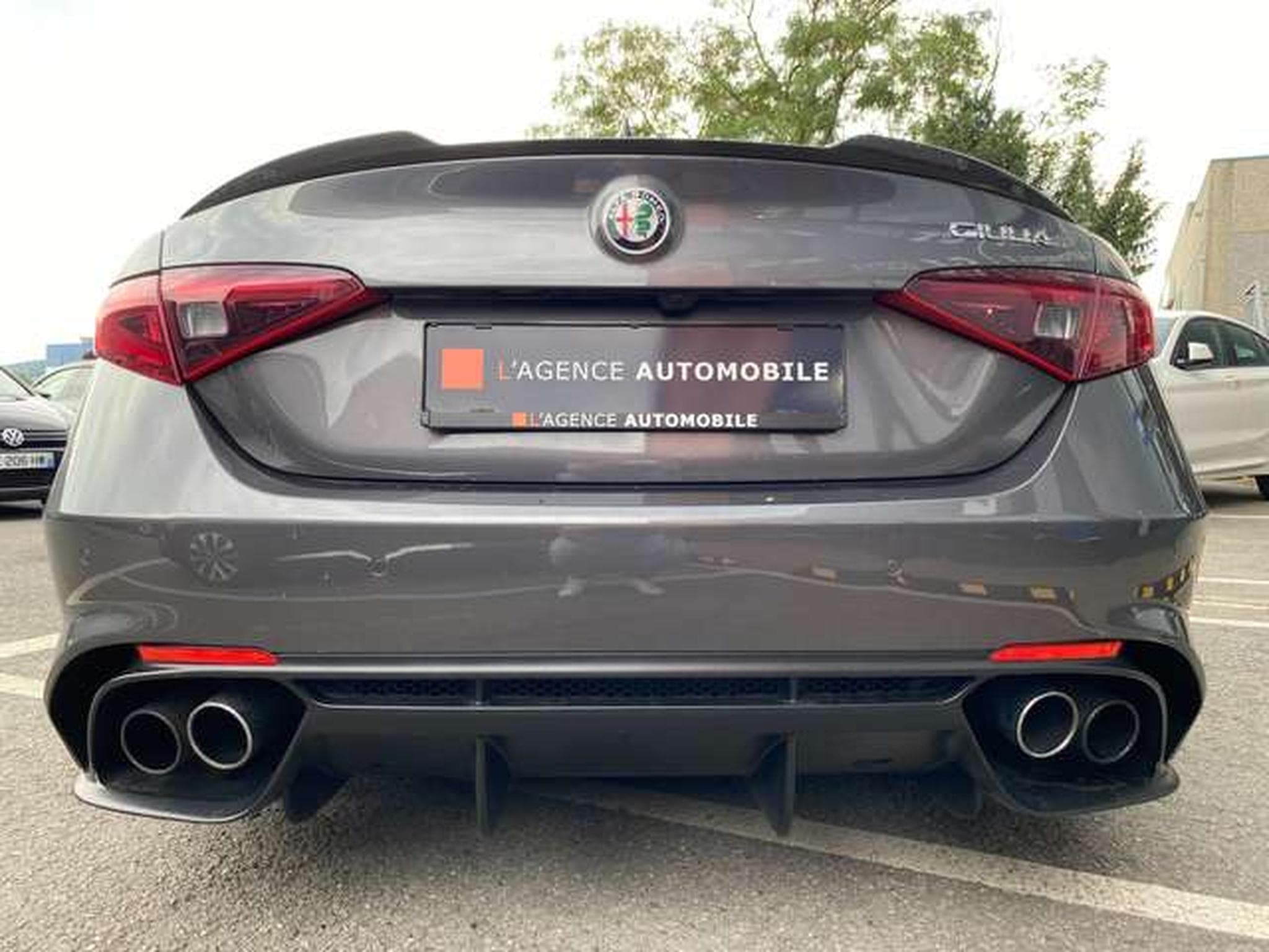 Alfa-Romeo Giulia Giulia 2.9 V6 Bi-Turbo Quadrifoglio (2017) - Photo 6
