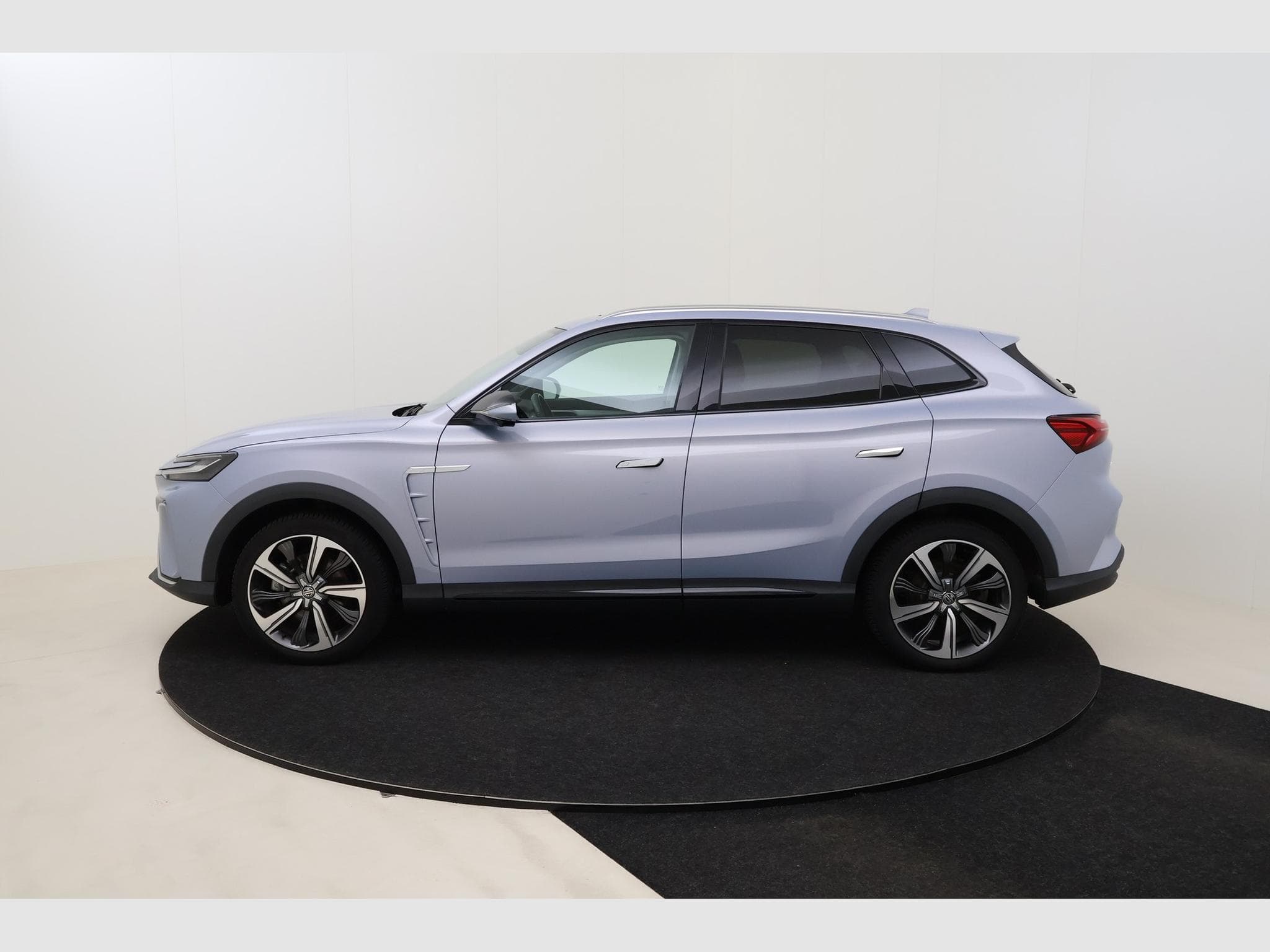 Mg Marvel R Performance (2023) - Photo 9