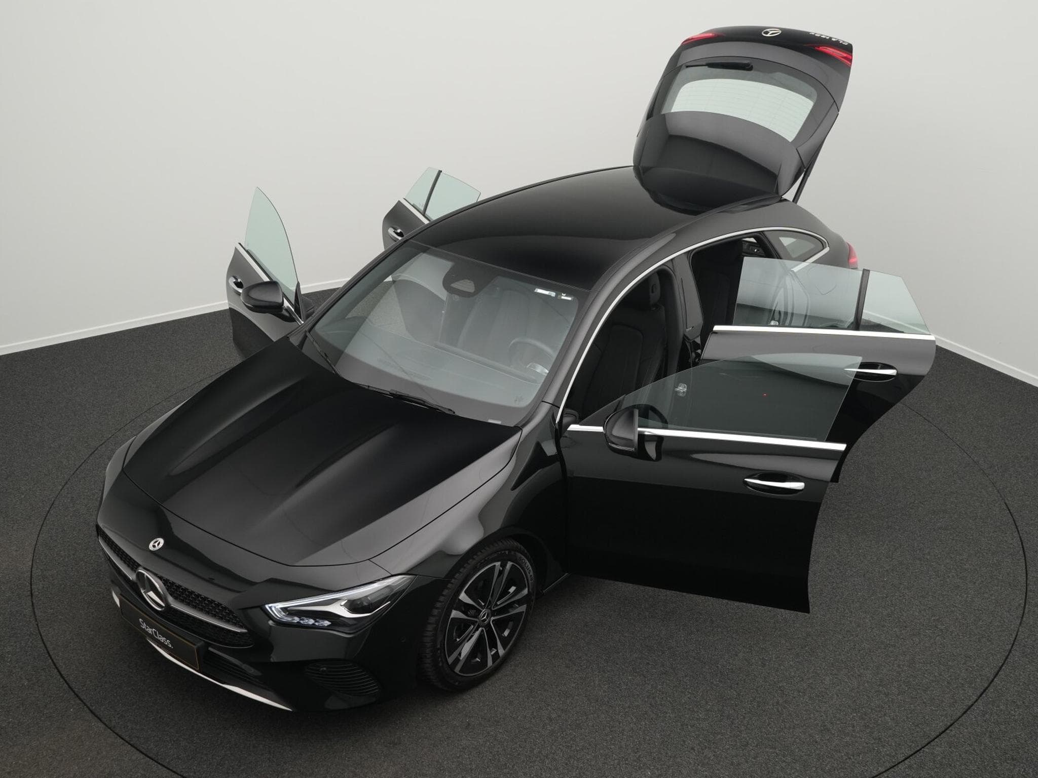 Mercedes CLA 180 CLA 180 d Shooting Brake LED+EasyPack+Kamera (2025) - Photo 12