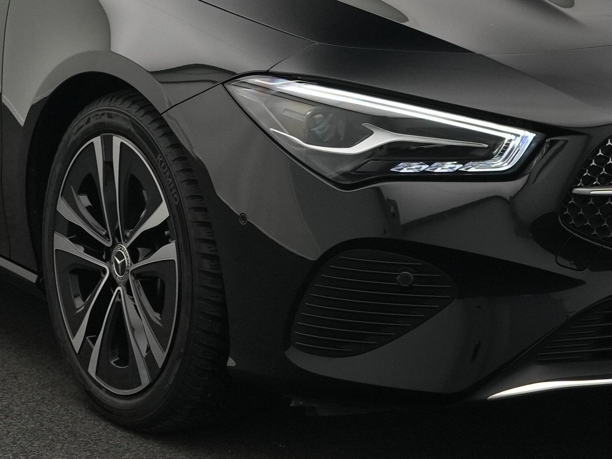 Mercedes CLA 180 CLA 180 d Shooting Brake LED+EasyPack+Kamera (2025) - Photo 7