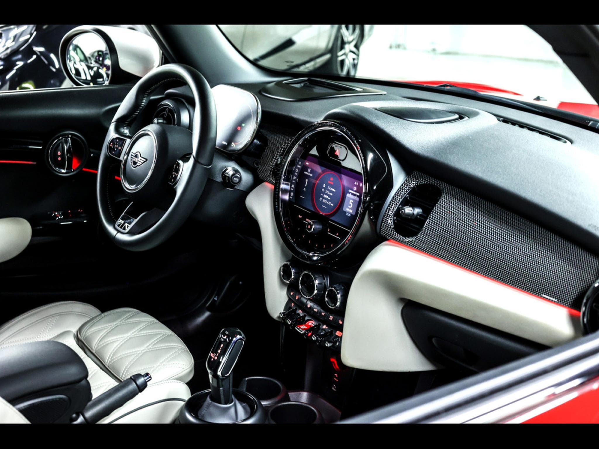Mini Cooper S 3 PORTES YOURS TRIM – CHILI RED (2022) - Photo 13