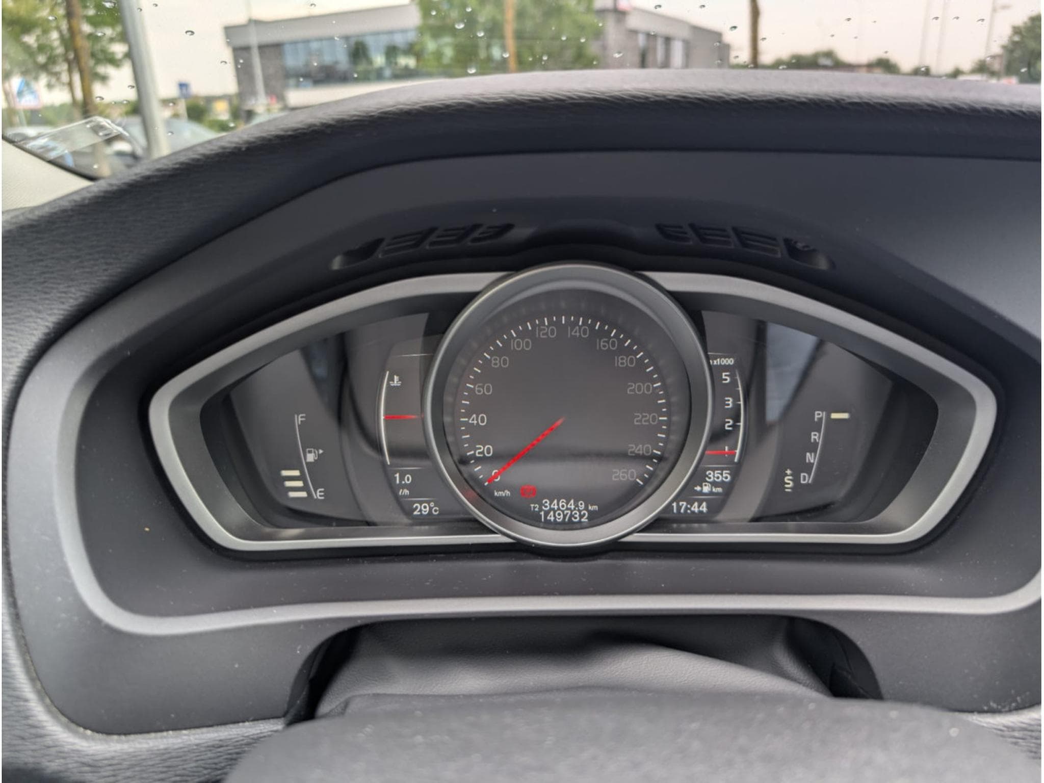 Volvo V40 D3 150 CH BOITE AUTOMATIQUE * GARANTIE 36 MOIS * (2018) - Photo 20