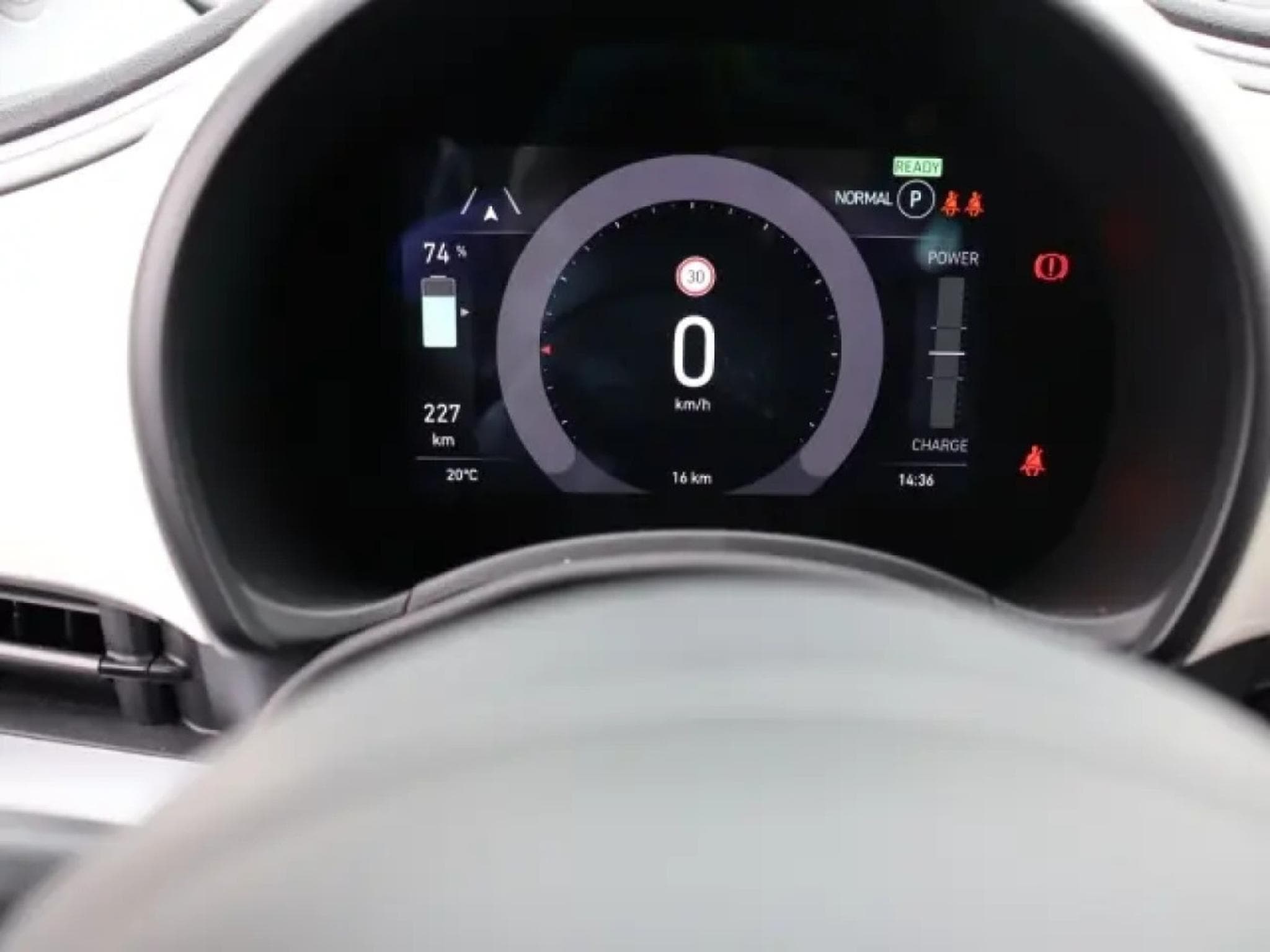 Fiat 500 ICON 42kWh (2022) - Photo 16