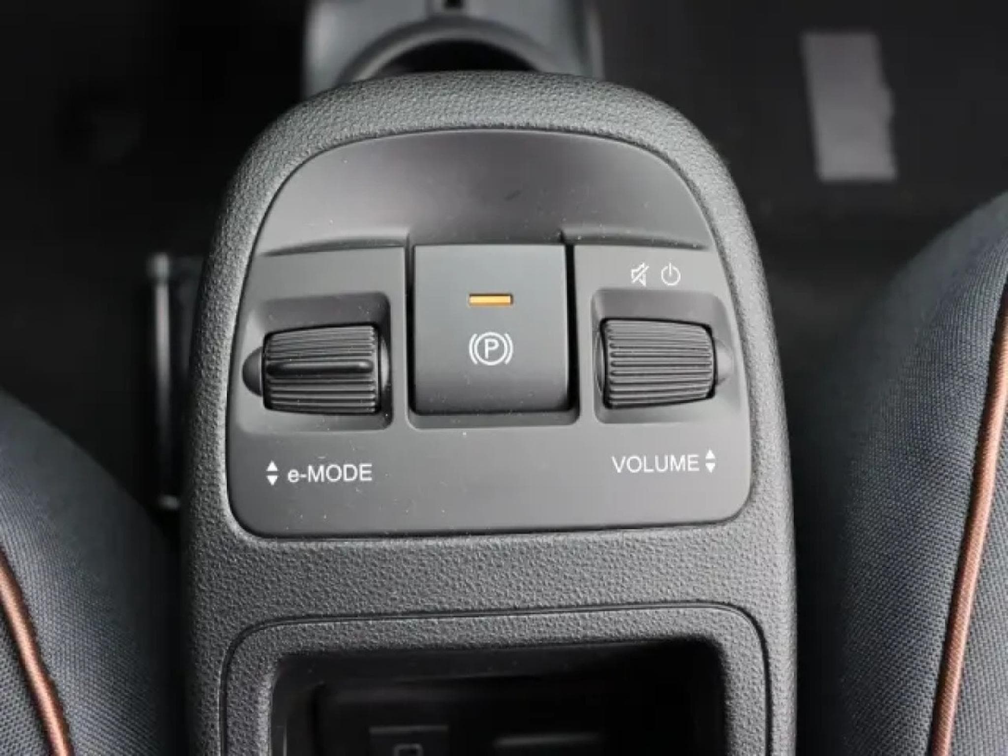 Fiat 500 ICON 42kWh (2022) - Photo 25