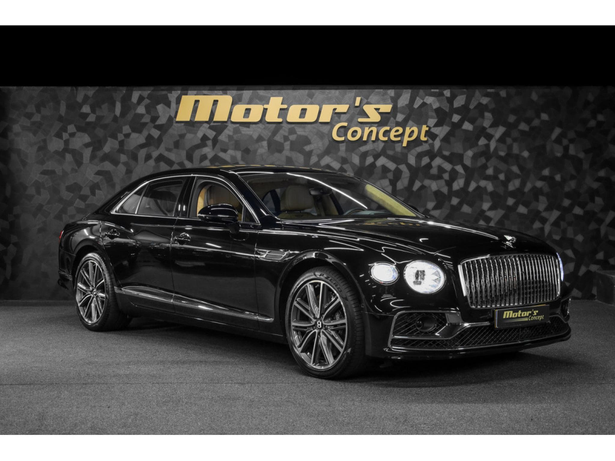 Bentley Flying Spur V8 (2021) - Photo 6