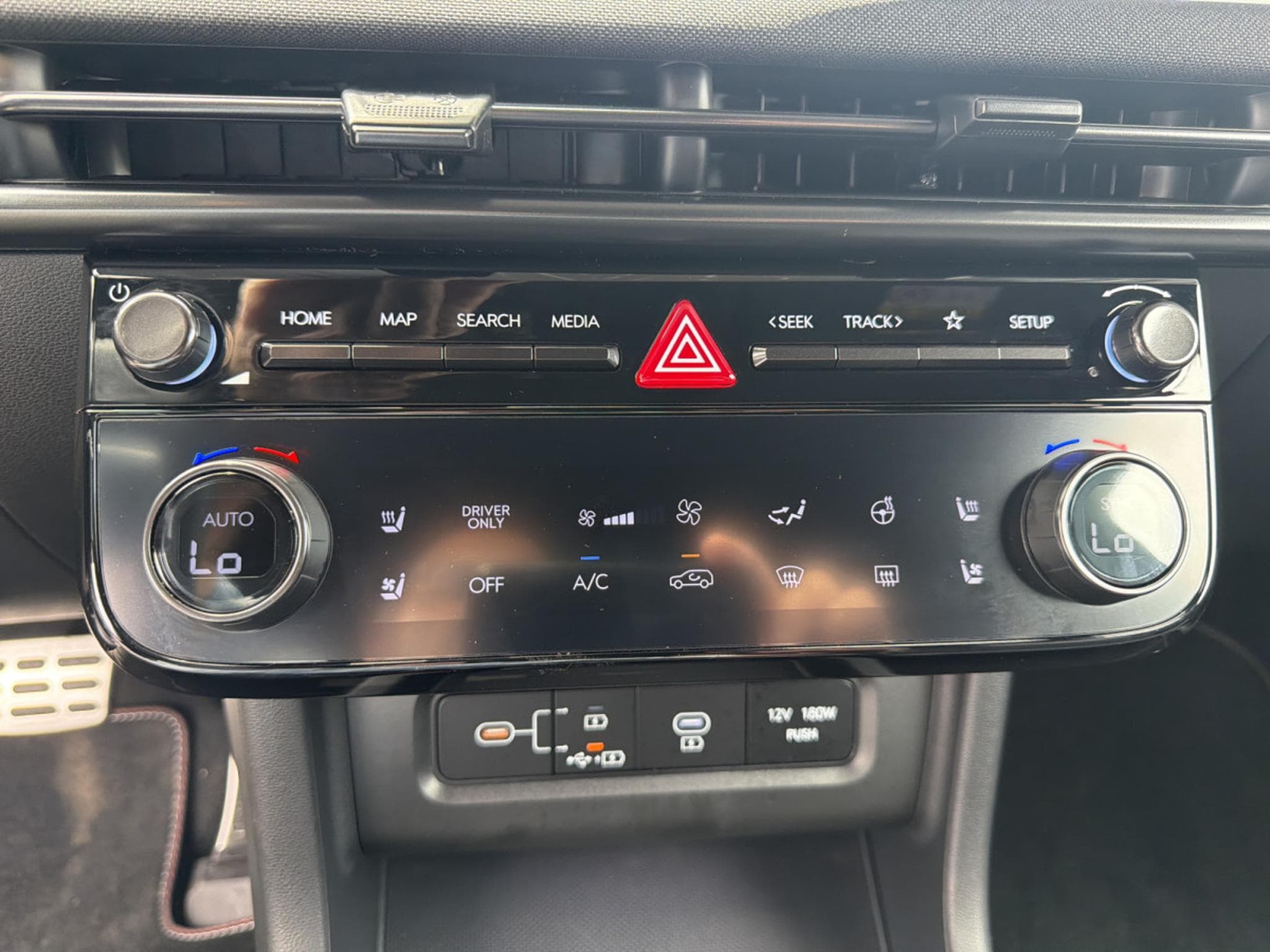 Hyundai Tucson 1.6 T-GDI HEV 6AT Shine Shadow N-LINE 239CV (2026) - Photo 9