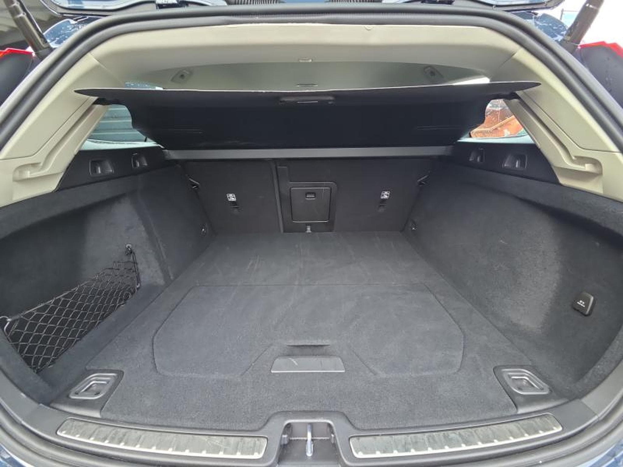 Volvo V60 B4 Core / Essence (2025) - Photo 19