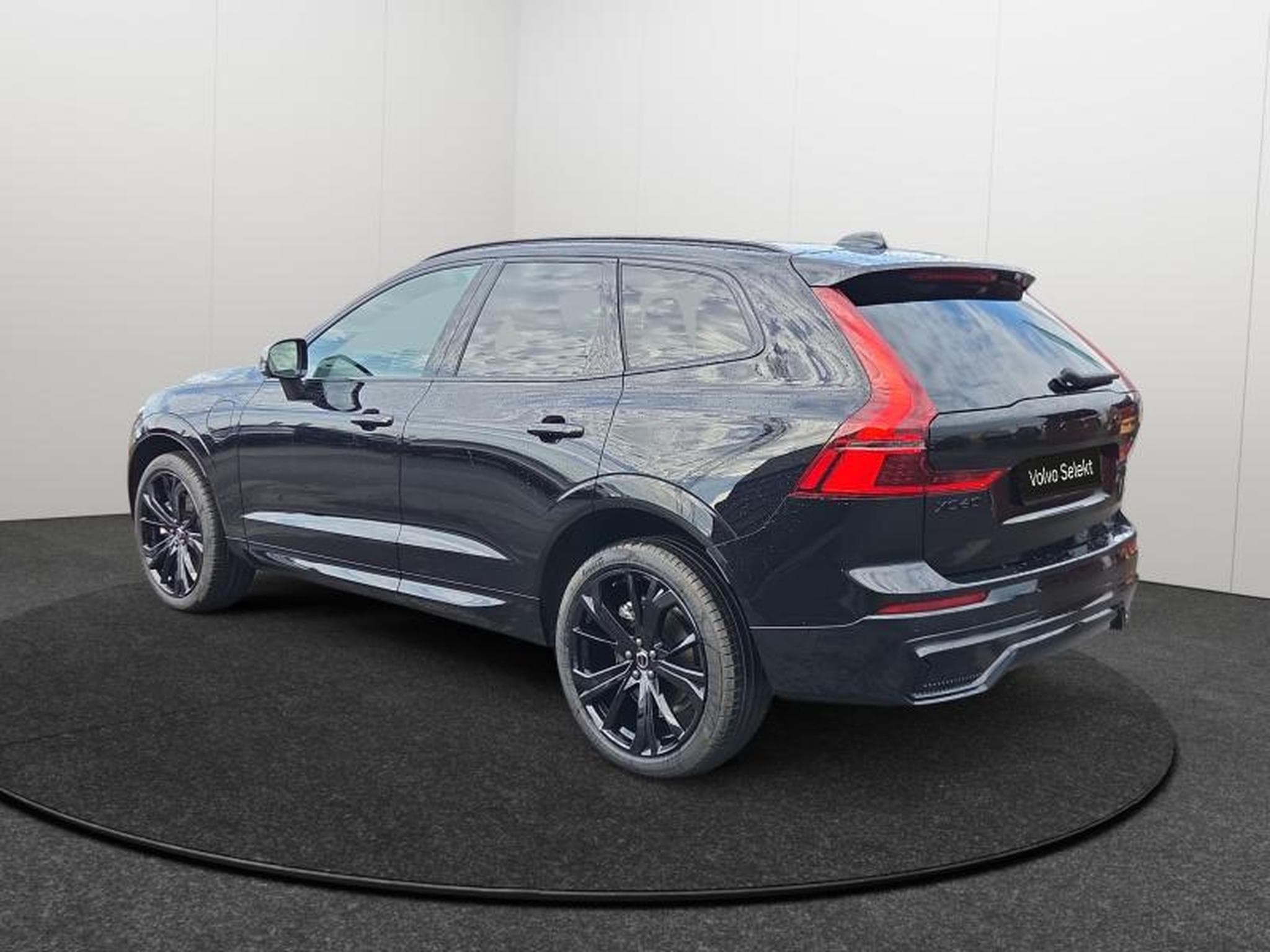 Volvo XC60 T6 AWD Black Edition Plus 2026 / Hybride (2025) - Photo 3