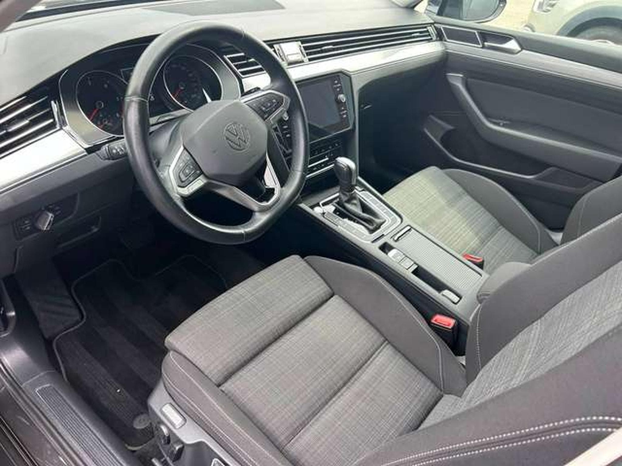 VW Passat Passat SW 2.0 TDi Style Business DSG (2020) - Photo 5