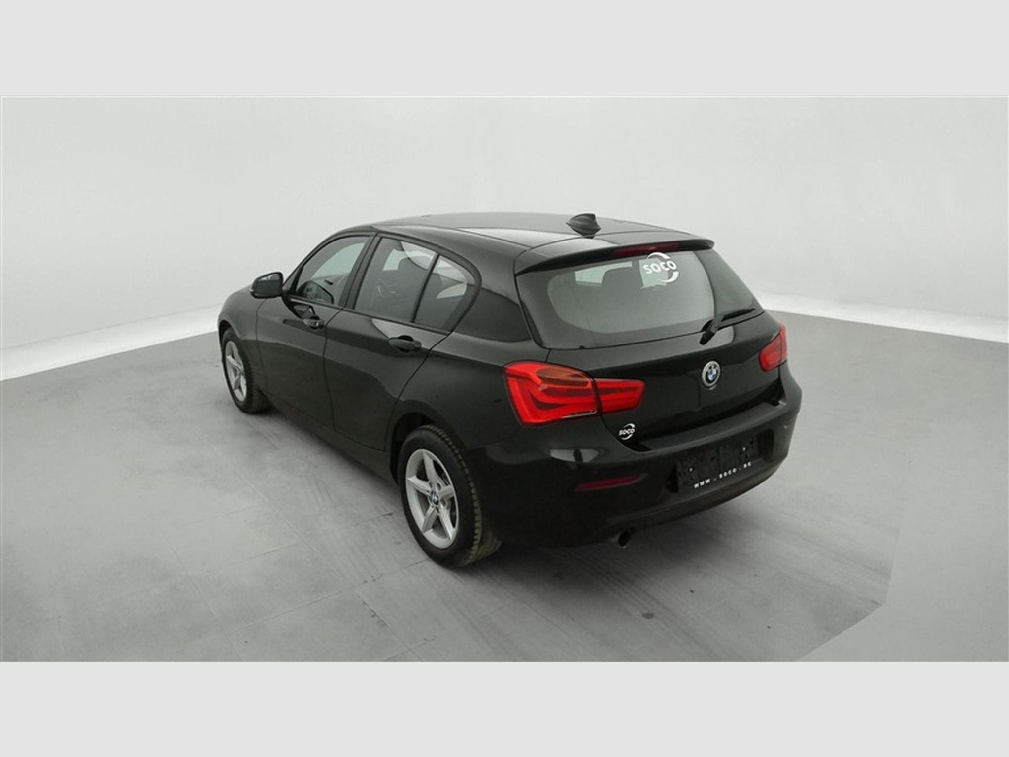 BMW 116 i (2015) - Photo 2
