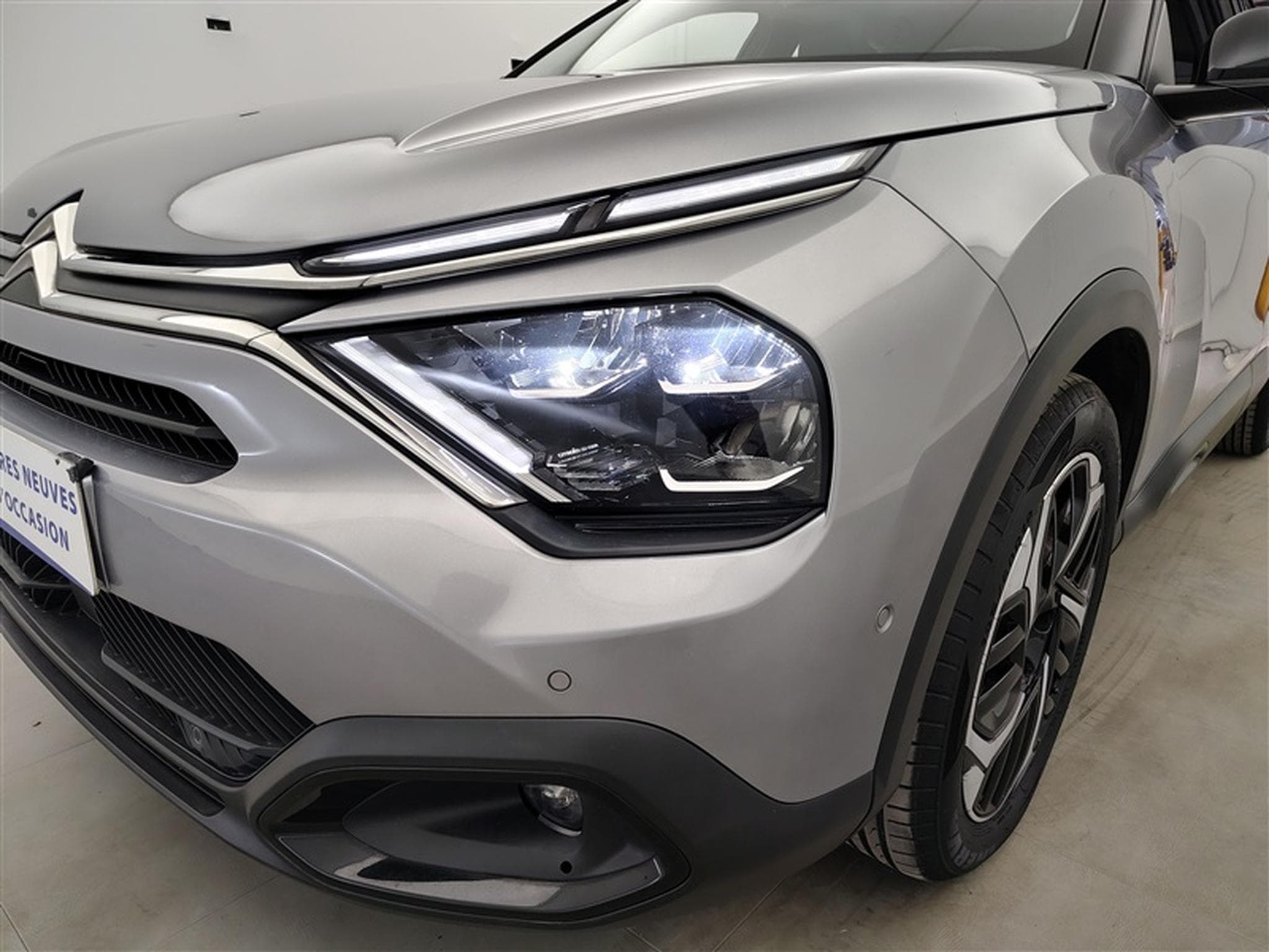 Citroen C4 1.2 PureTech Shine Pack CUIR/NAVI/TO PANO/FULL LED/JA (2022) - Photo 15