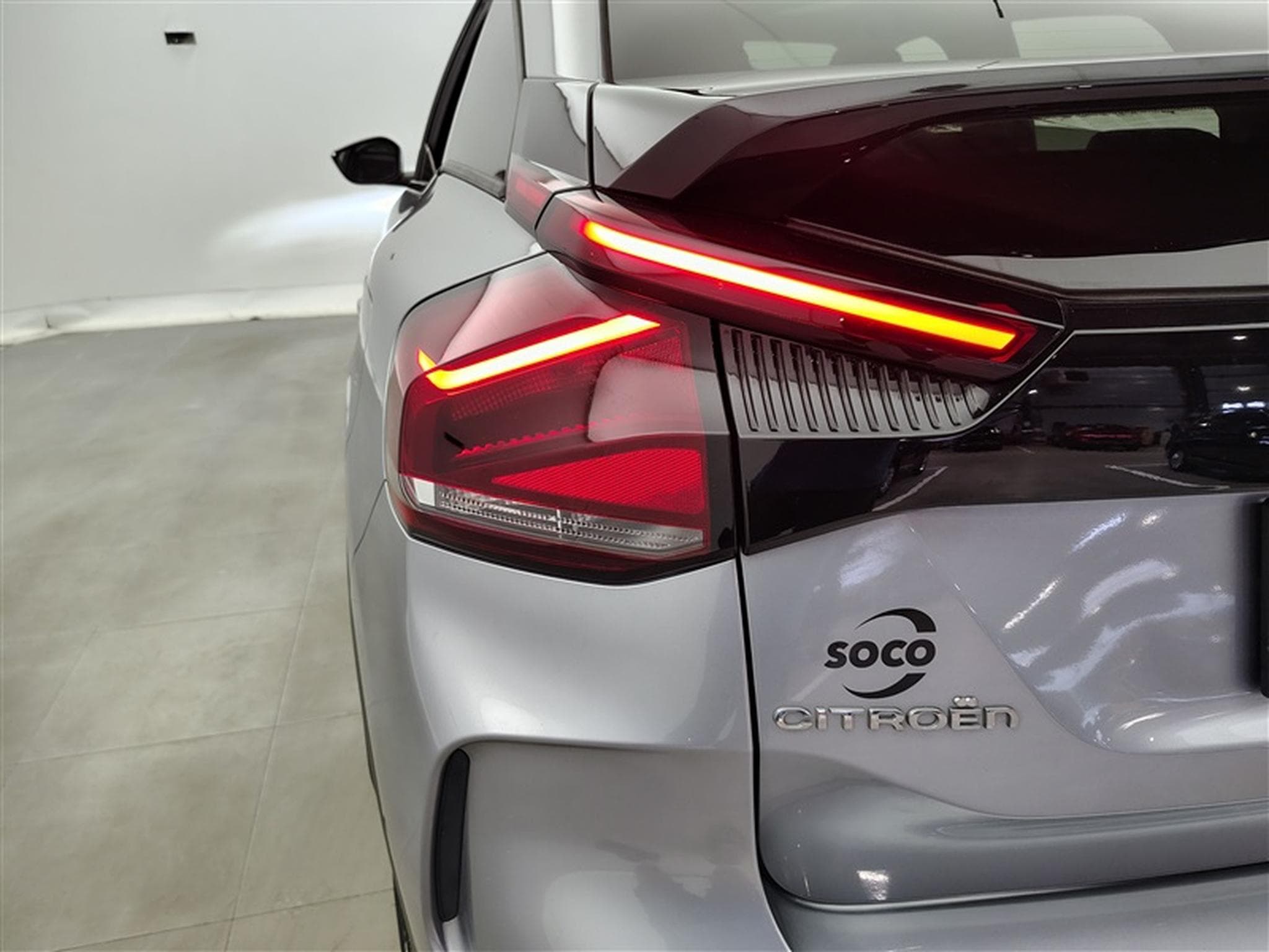 Citroen C4 1.2 PureTech Shine Pack CUIR/NAVI/TO PANO/FULL LED/JA (2022) - Photo 16