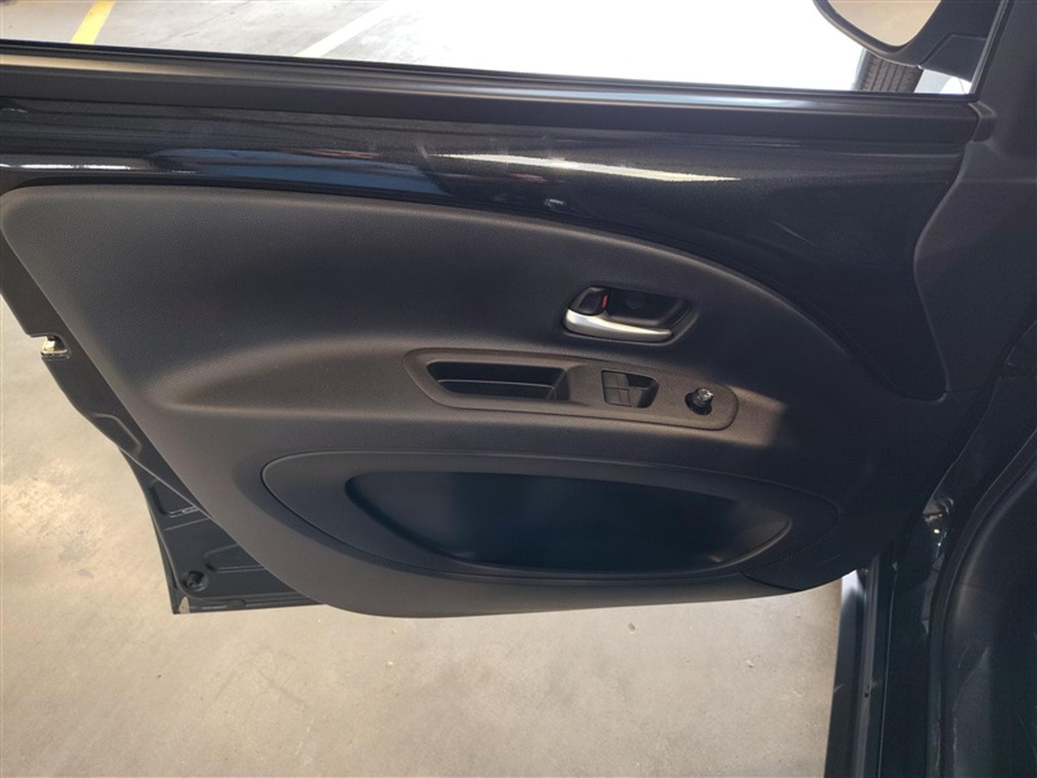 Toyota Aygo 1.0i VVT-i Play CARPLAY / CAMERA (2024) - Photo 17