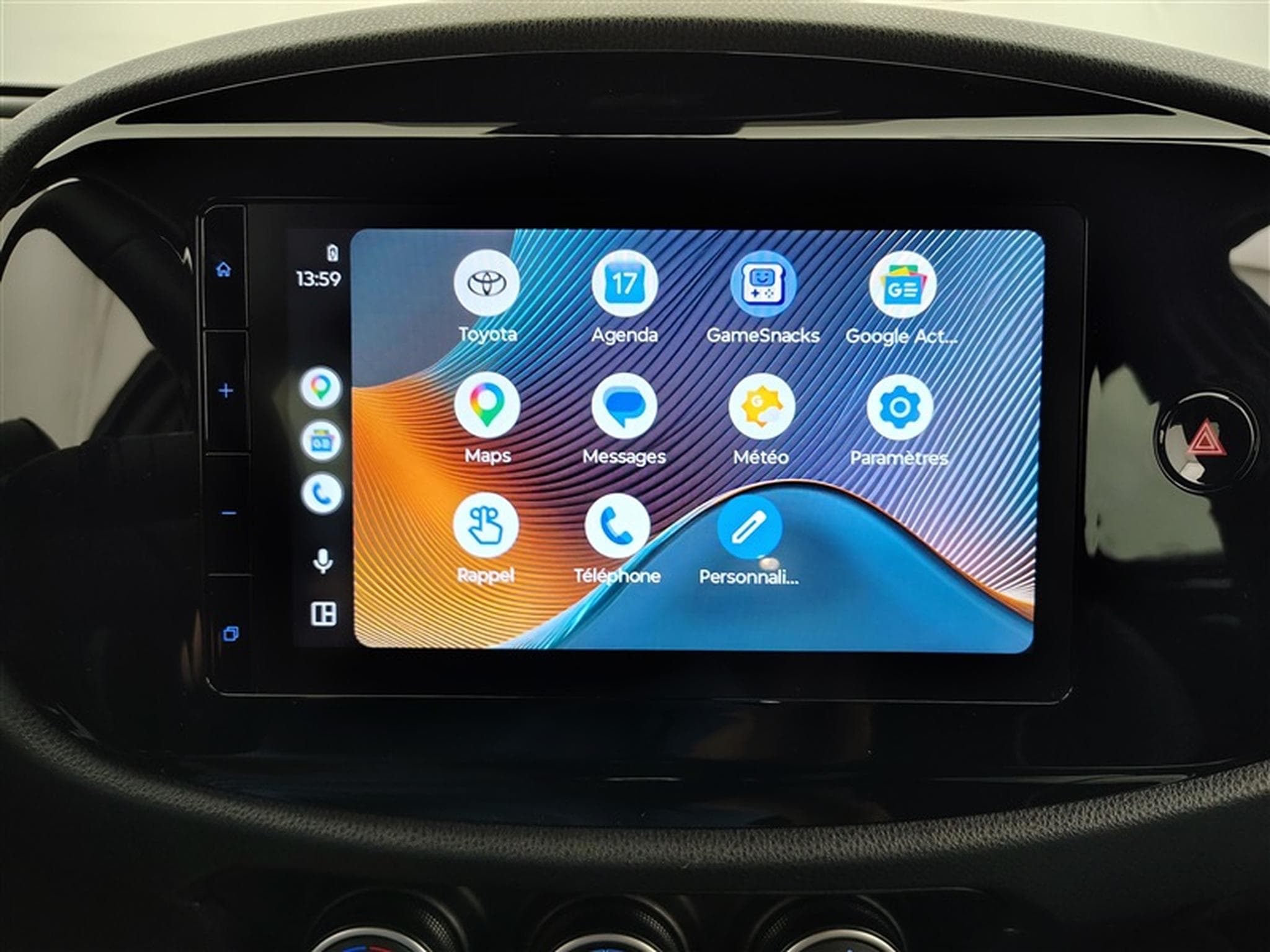 Toyota Aygo 1.0i VVT-i Play CARPLAY / CAMERA (2024) - Photo 20