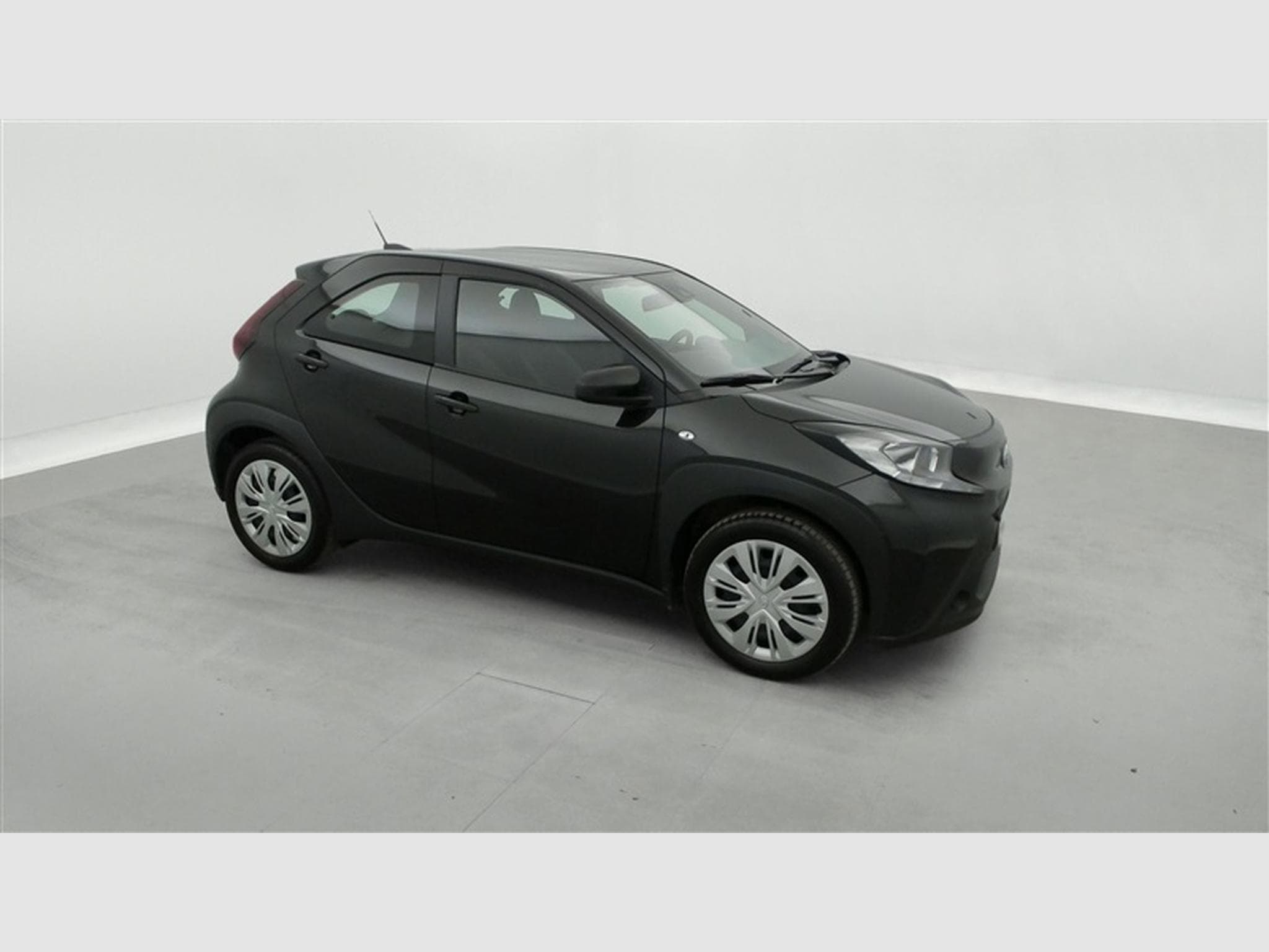 Toyota Aygo 1.0i VVT-i Play CARPLAY / CAMERA (2024) - Photo 22