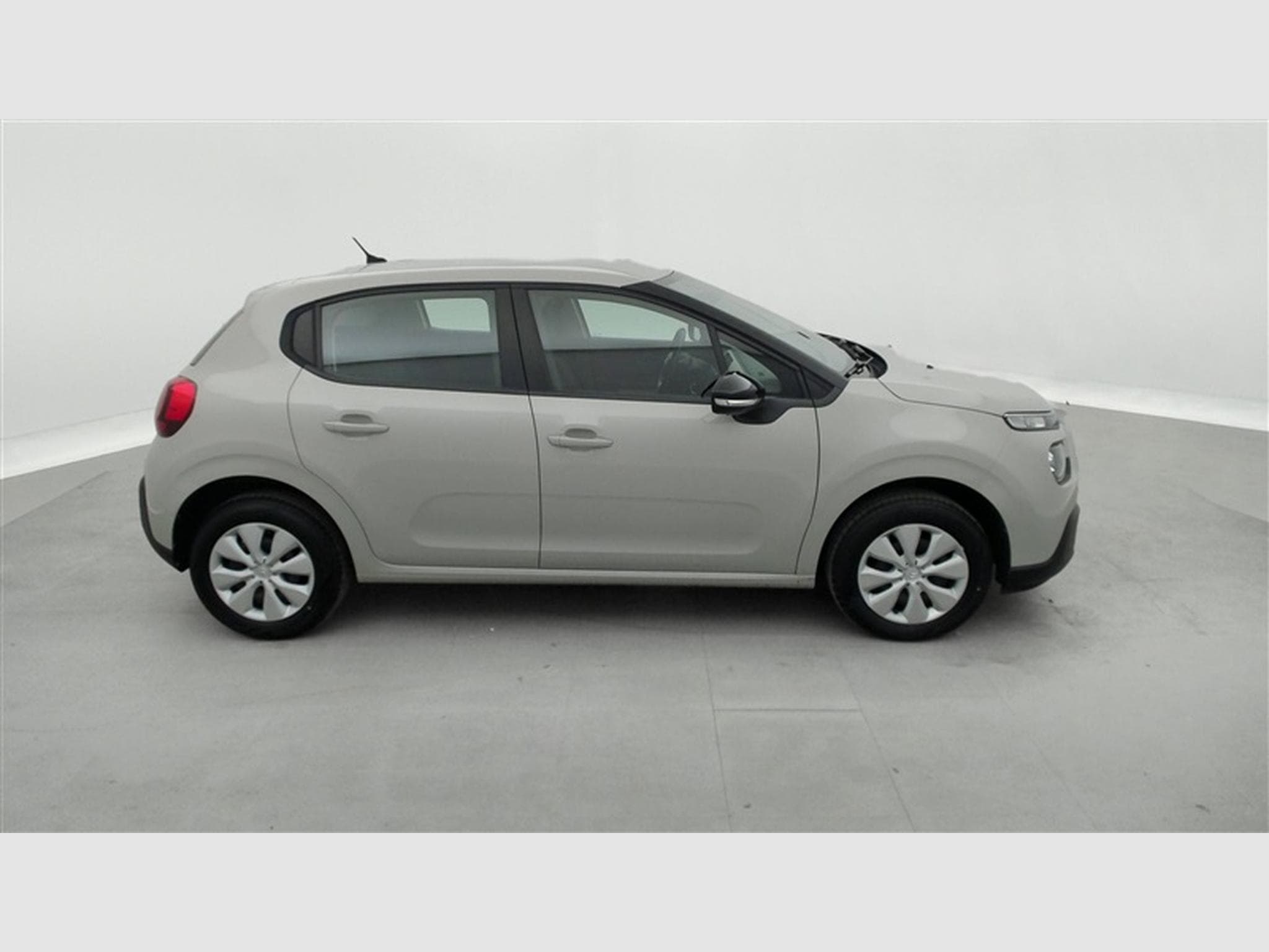 Citroen C3 1.2i PureTech 82Cv Live (2021) - Photo 21