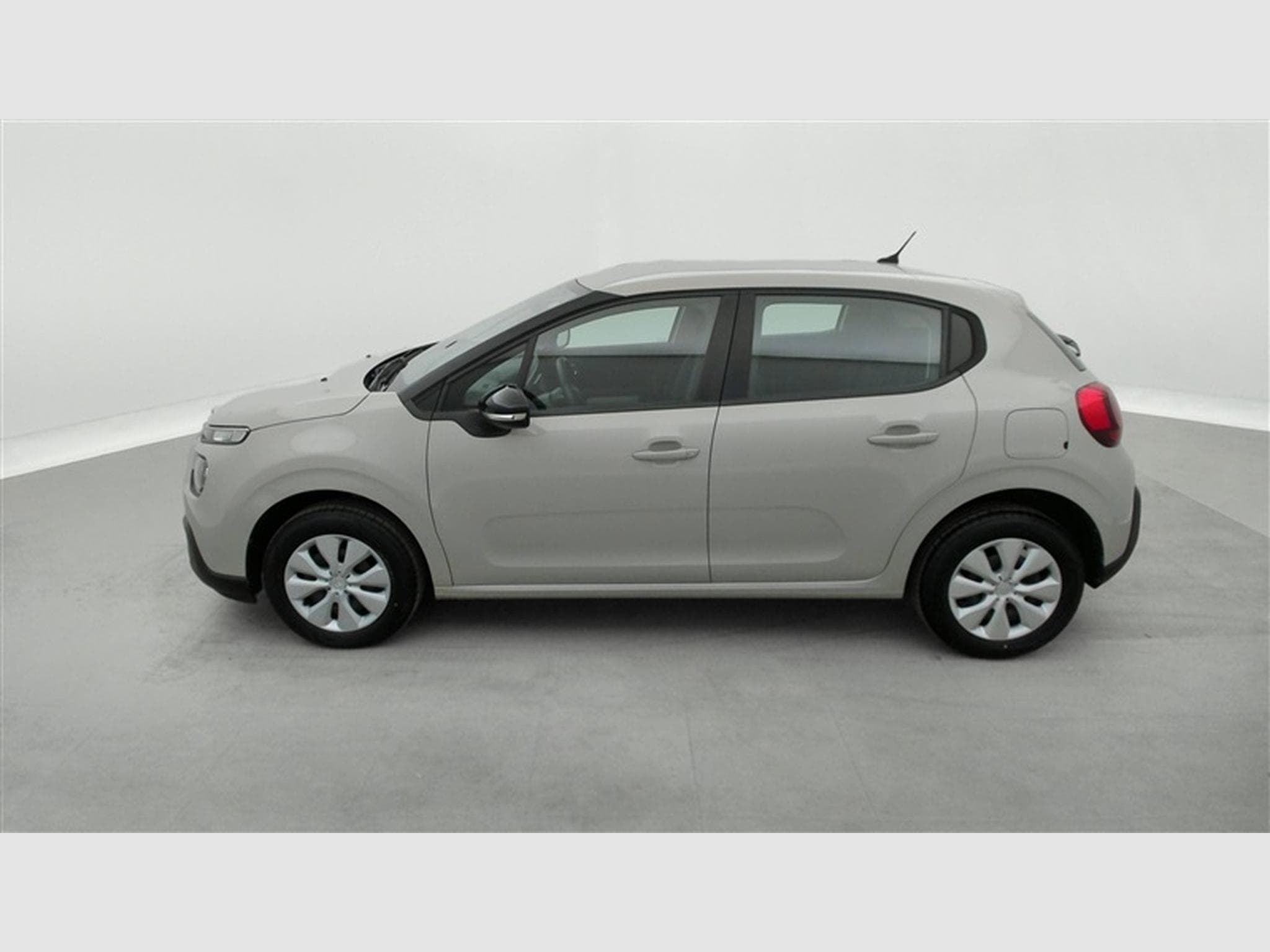 Citroen C3 1.2i PureTech 82Cv Live (2021) - Photo 3