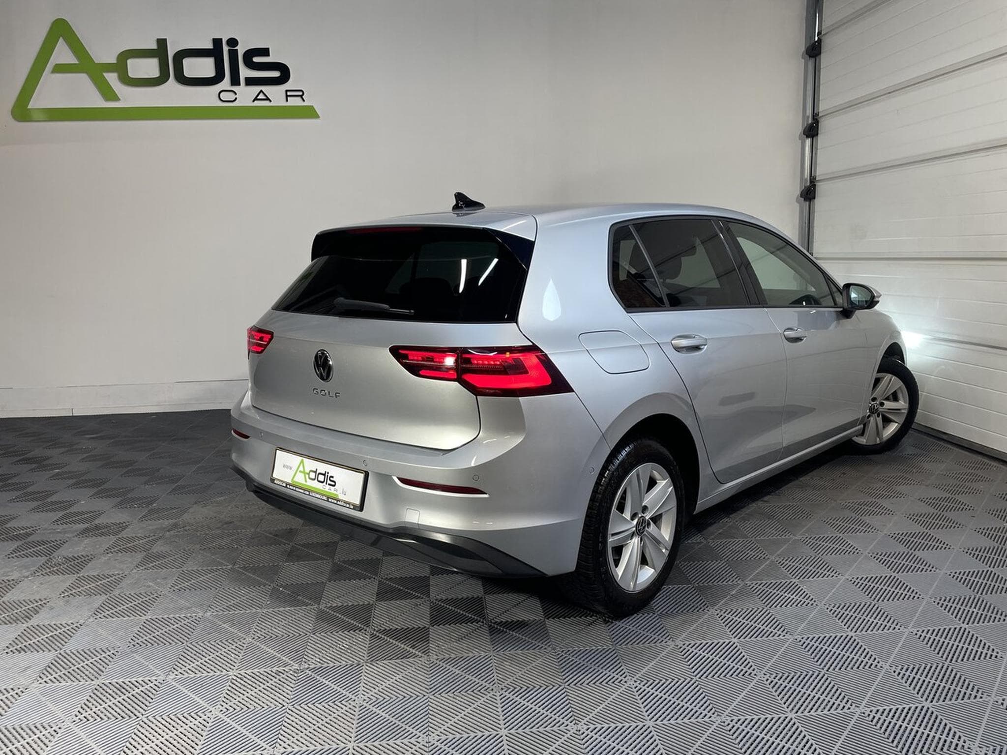 VW Golf VIII 2.0 TDI 115 LIFE GPS CARPLAY VIRTUAL COCKPIT (2020) - Photo 2