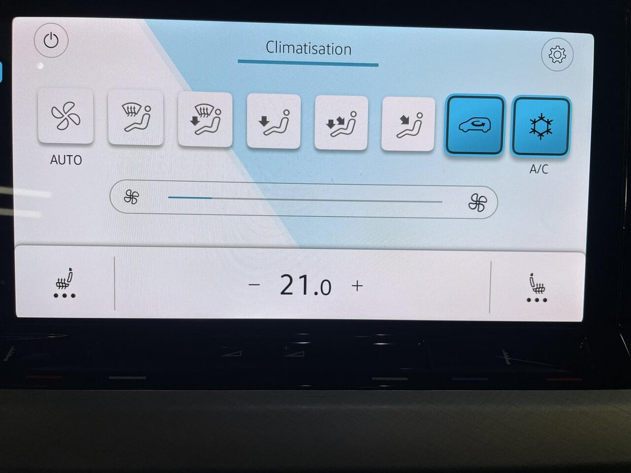 VW Golf VIII 2.0 TDI 115 LIFE GPS CARPLAY VIRTUAL COCKPIT (2020) - Photo 6