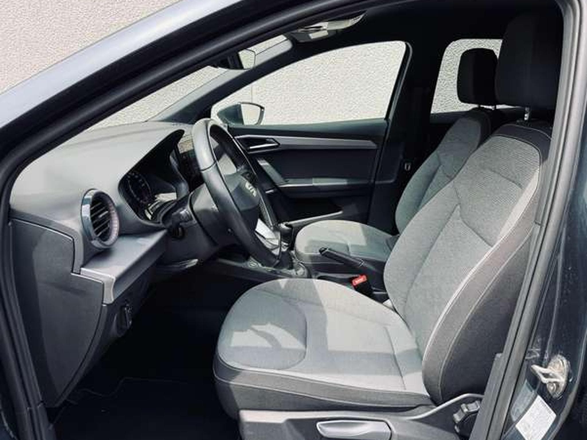 SEAT Ibiza Ibiza 1.0 TSI XCELLENCE // Révisée Et Garantie✅✅✅ (2021) - Photo 13