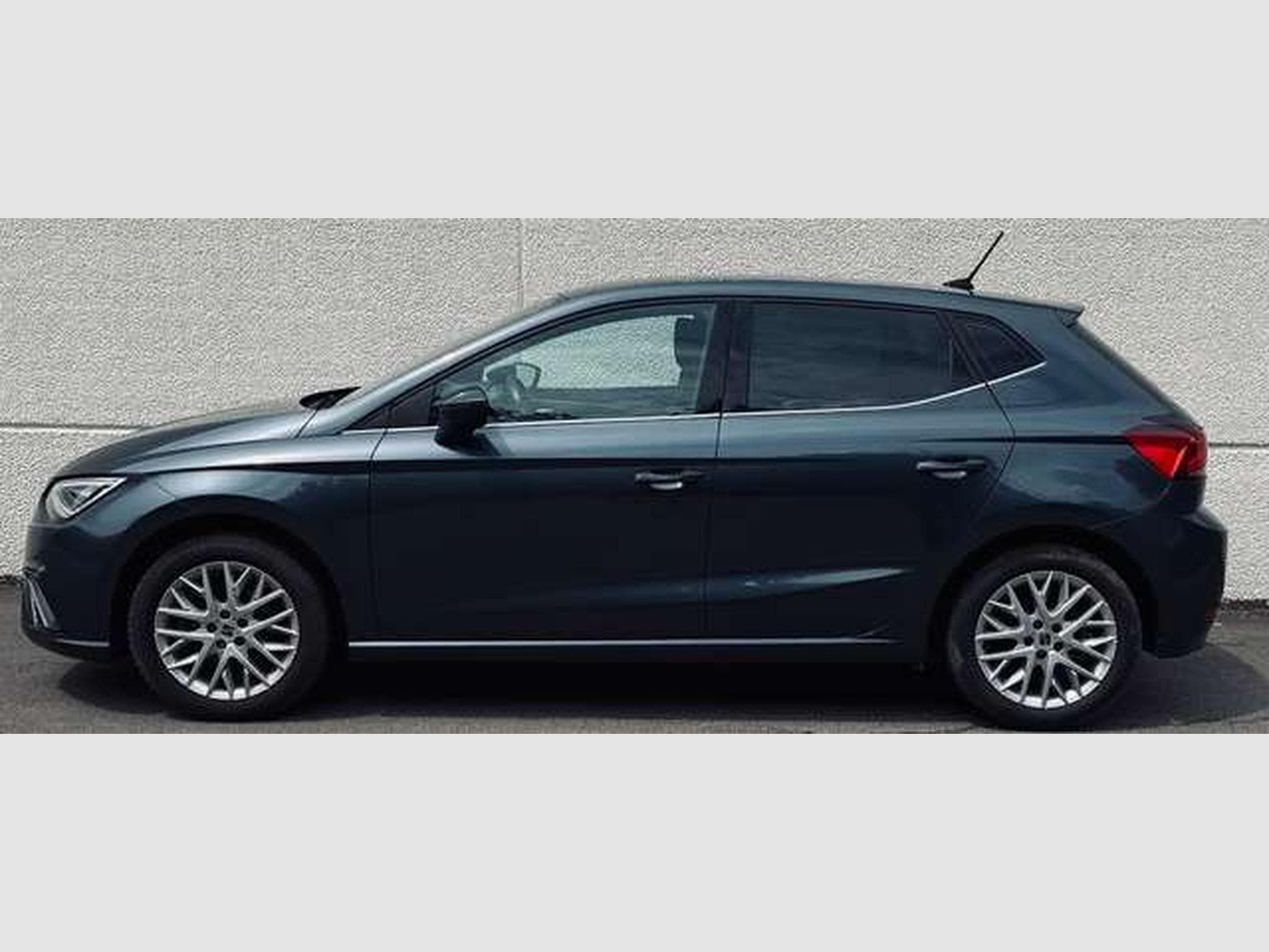 SEAT Ibiza Ibiza 1.0 TSI XCELLENCE // Révisée Et Garantie✅✅✅ (2021) - Photo 5