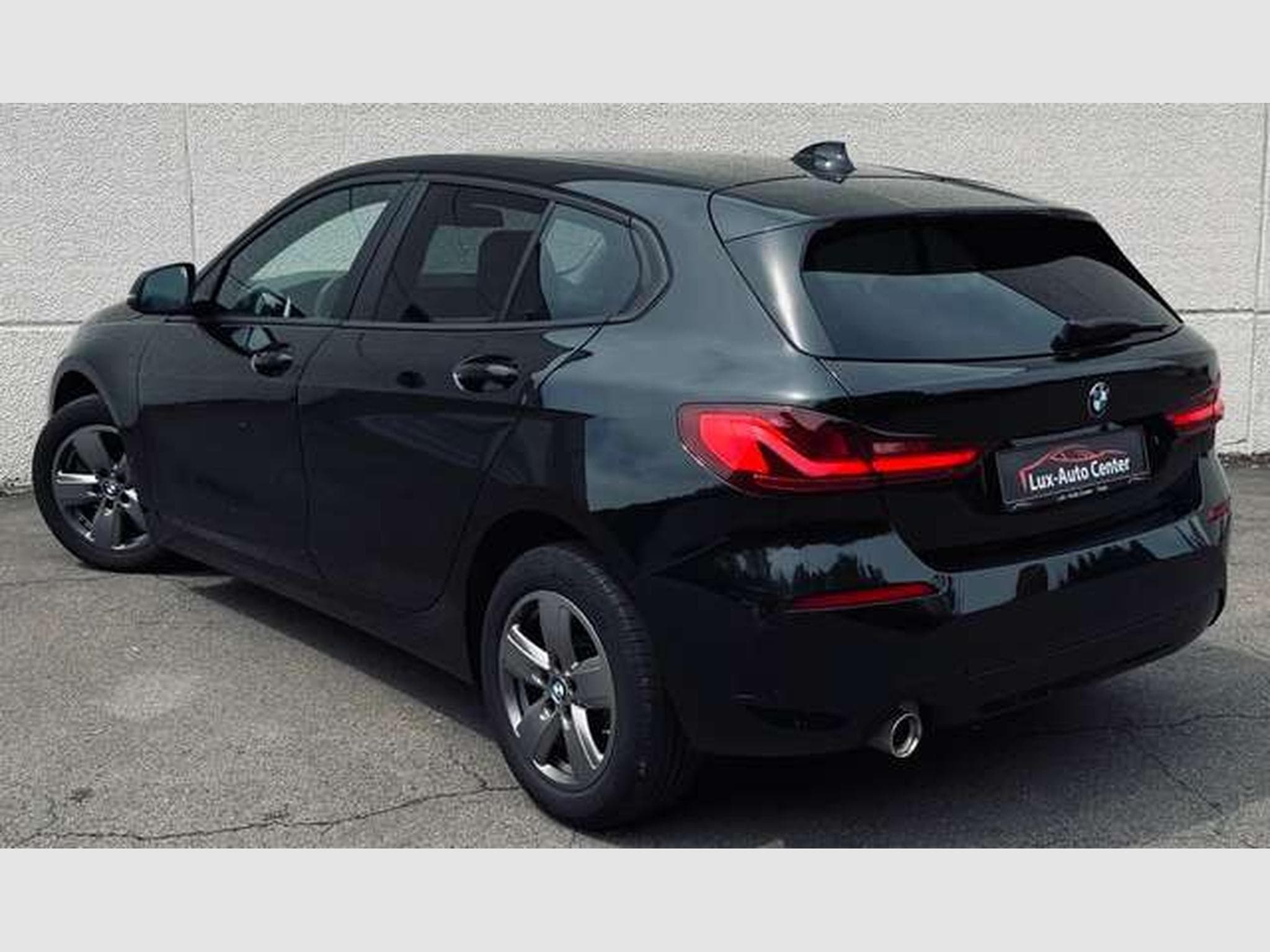 BMW 118 118i Automatique // Révisée Et Garantie ✅✅✅ (2022) - Photo 7