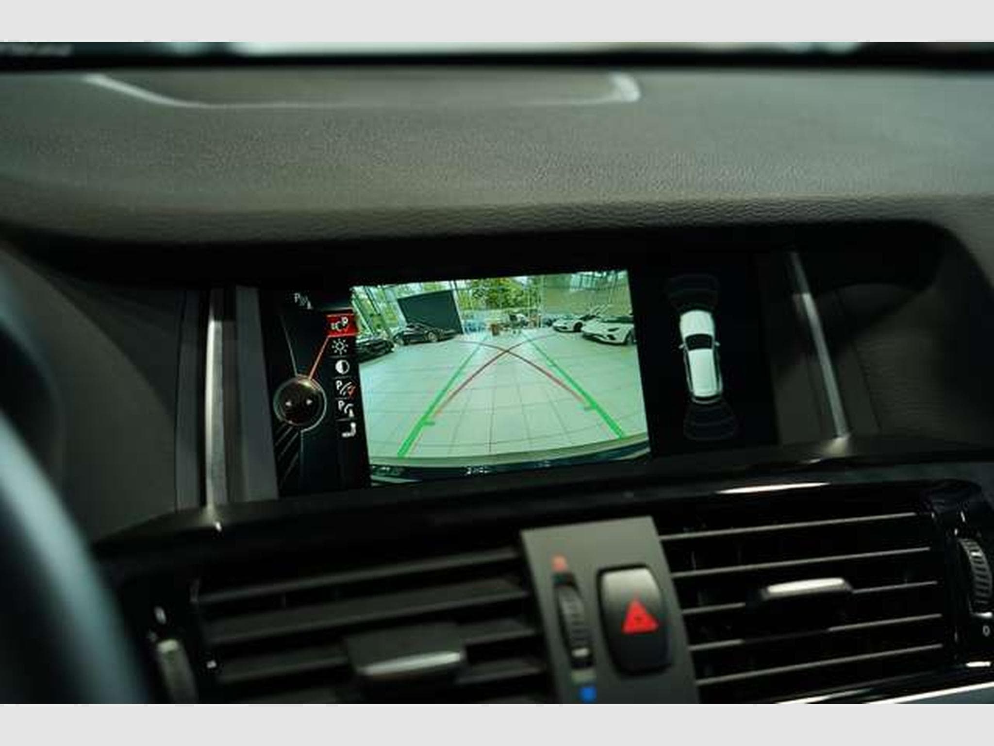 BMW X3 xD 20 d 1.H *19 *Pano *AHK *Bi-Xenon *28Tsd (2015) - Photo 25