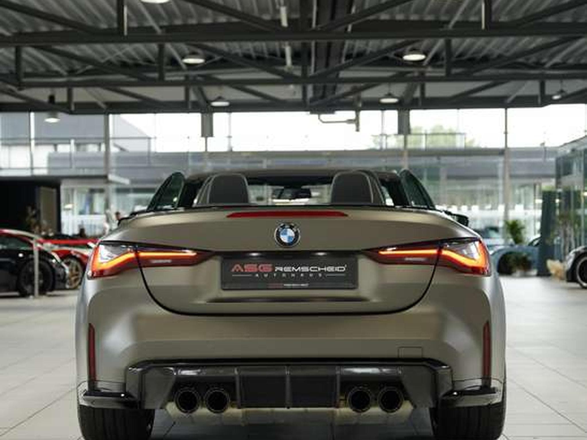 BMW M4 xD Competition Cabrio 1H *M Driver?s-P*Carbon (2023) - Photo 10