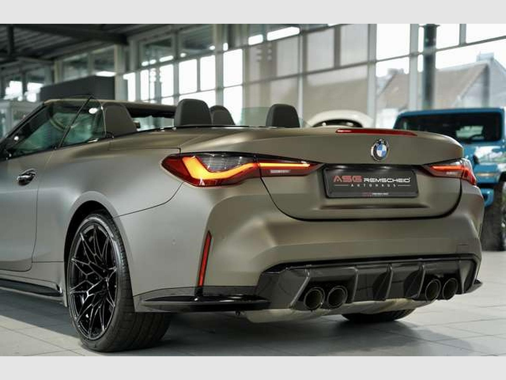 BMW M4 xD Competition Cabrio 1H *M Driver?s-P*Carbon (2023) - Photo 16