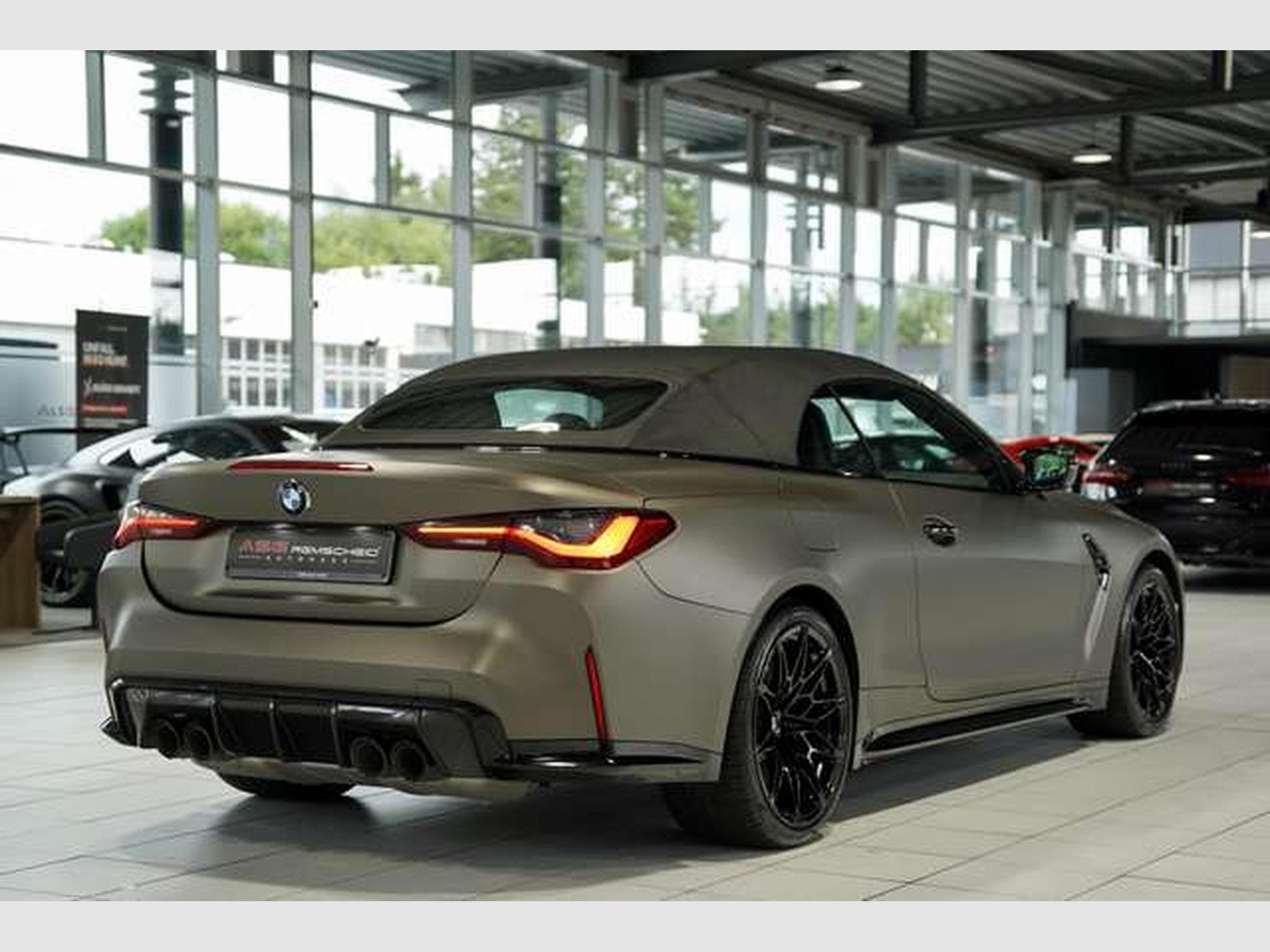 BMW M4 xD Competition Cabrio 1H *M Driver?s-P*Carbon (2023) - Photo 46