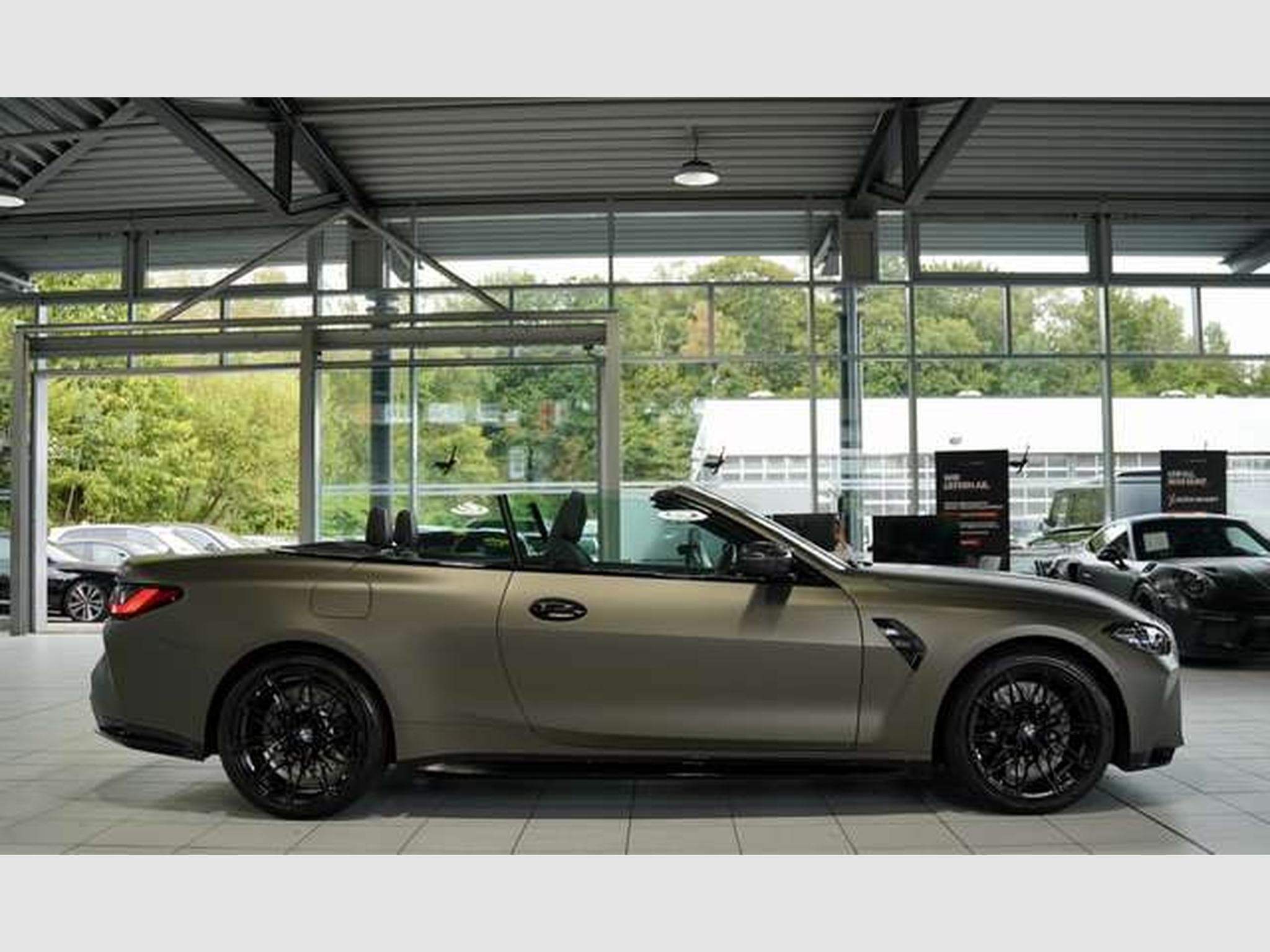 BMW M4 xD Competition Cabrio 1H *M Driver?s-P*Carbon (2023) - Photo 8